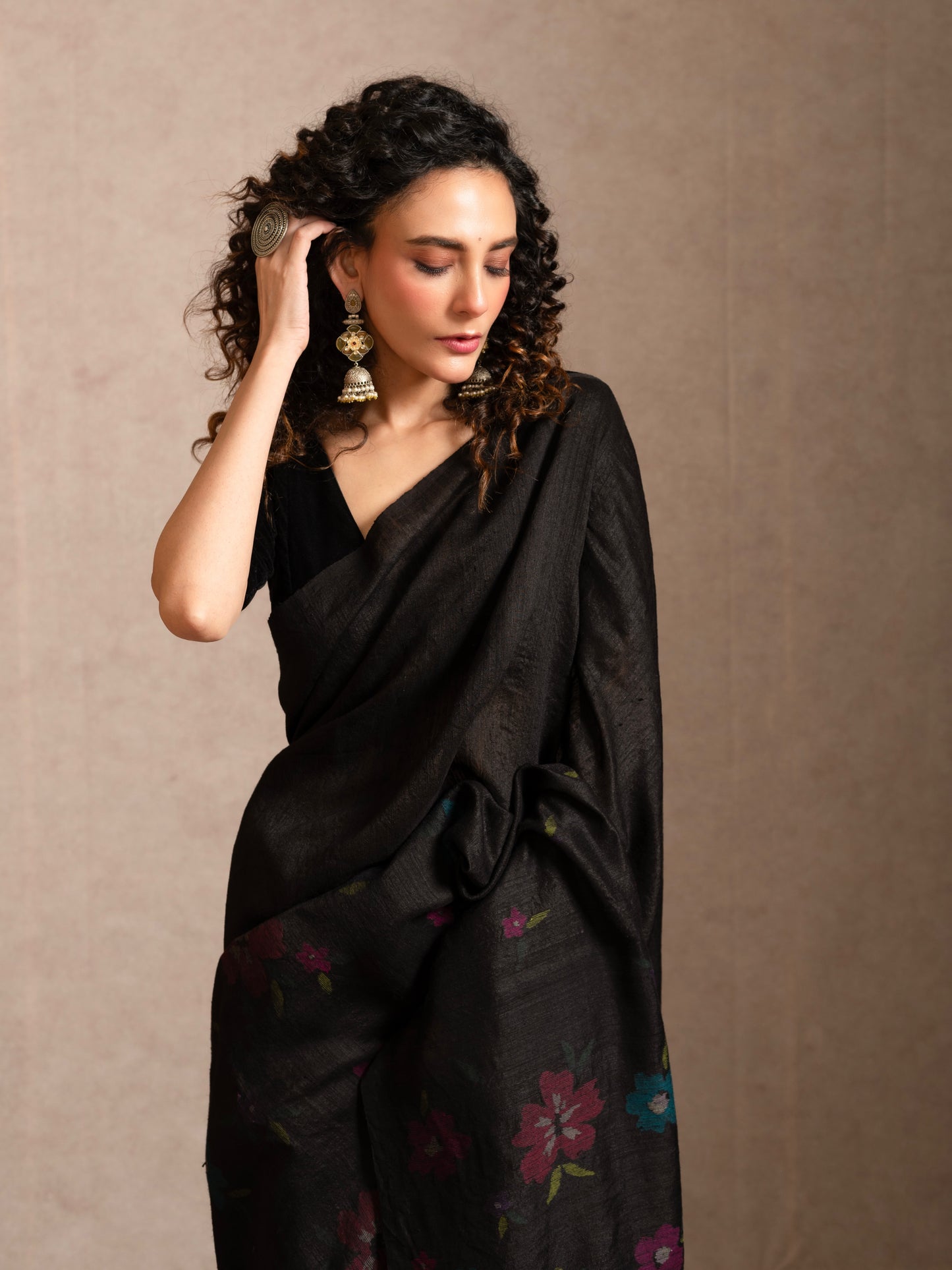 Black Pure Matka Silk Jamdani Handloom Saree