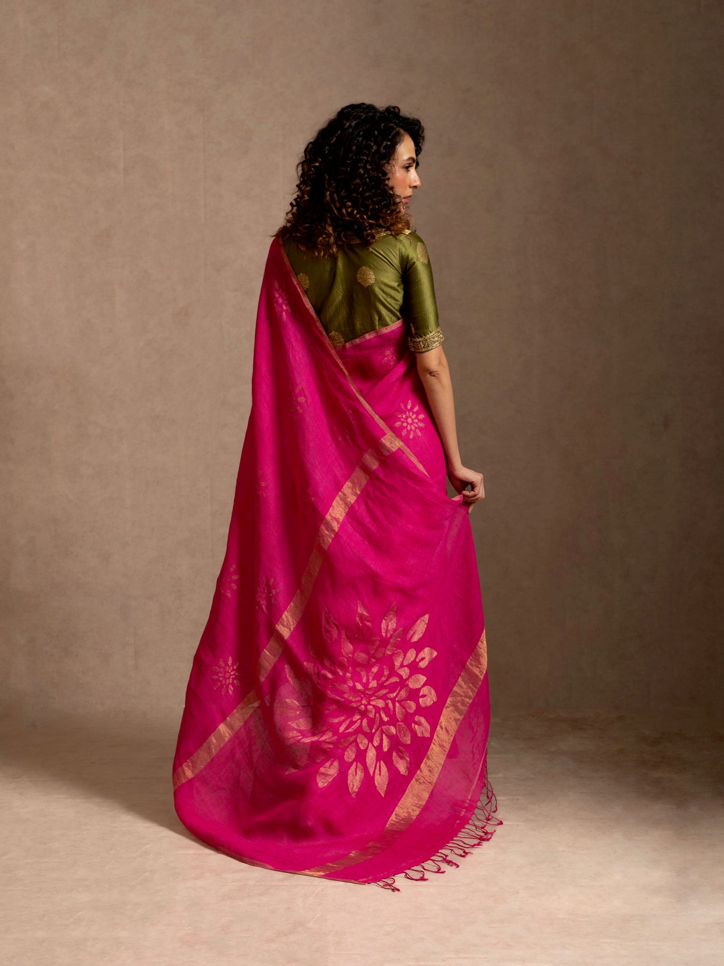 Fuchsia Pure Linen Jamdani Handloom Saree