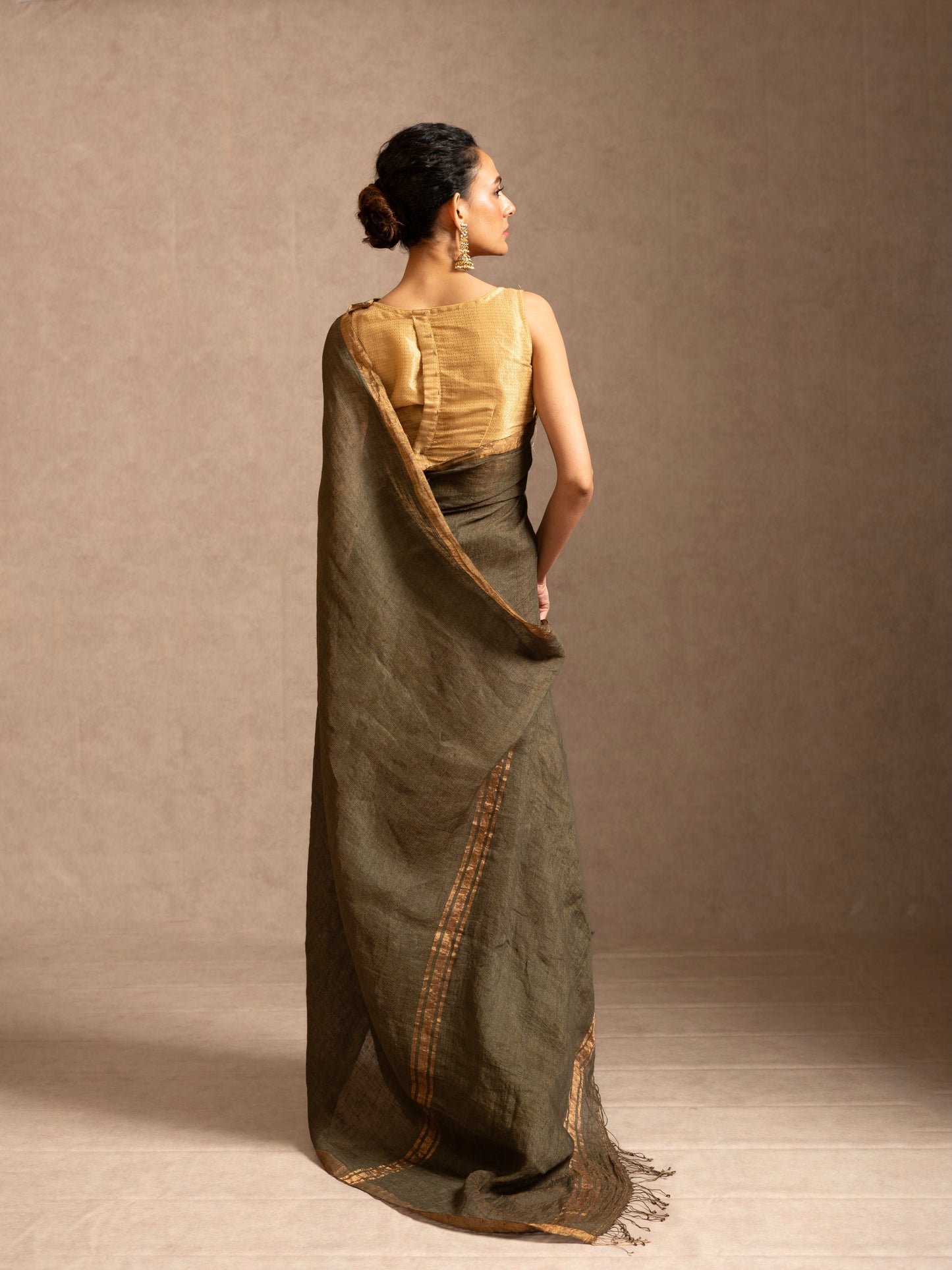 Green Tissue Linen Handloom Saree