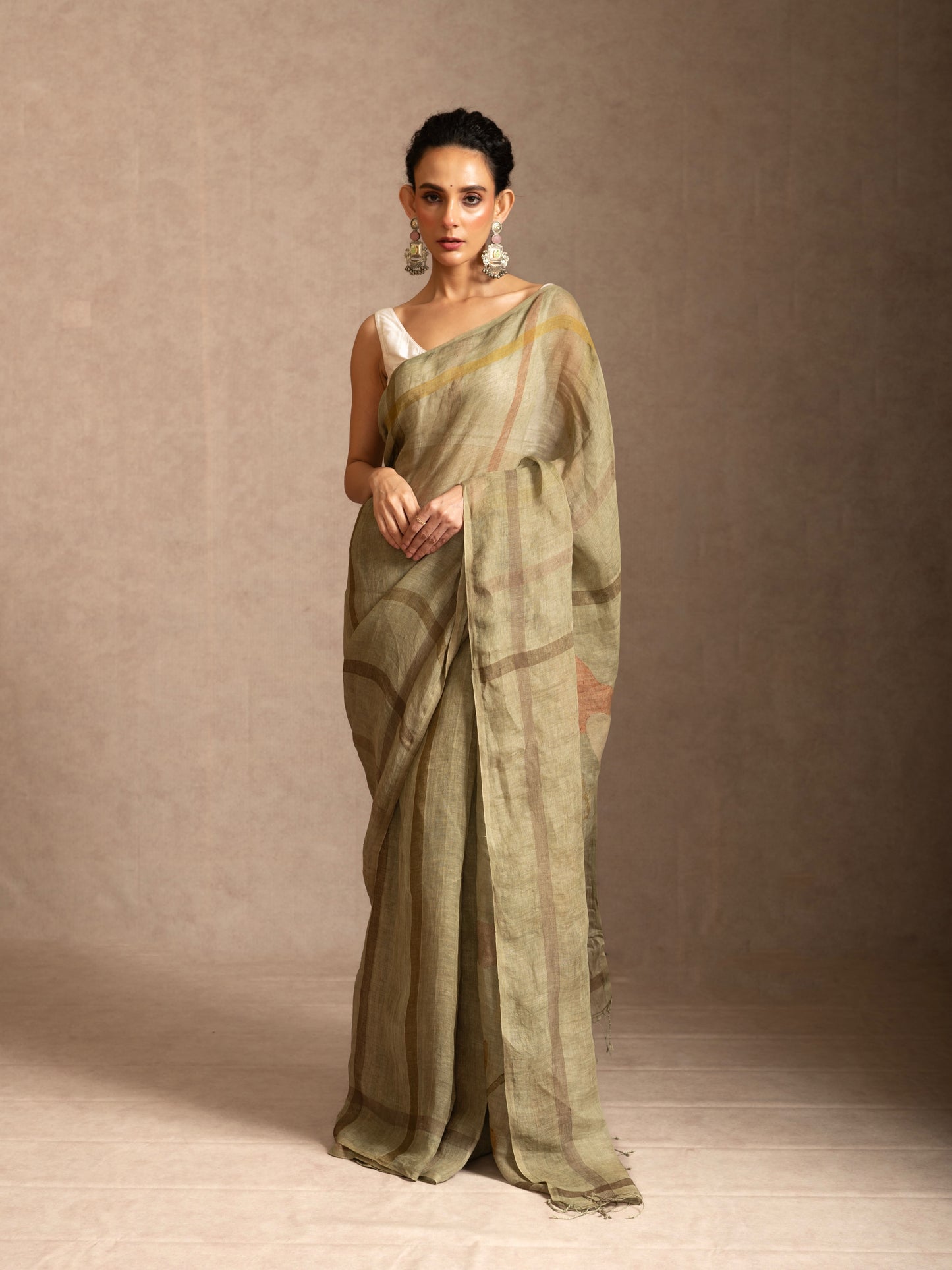 Green Pure Linen Jamdani Handloom Saree