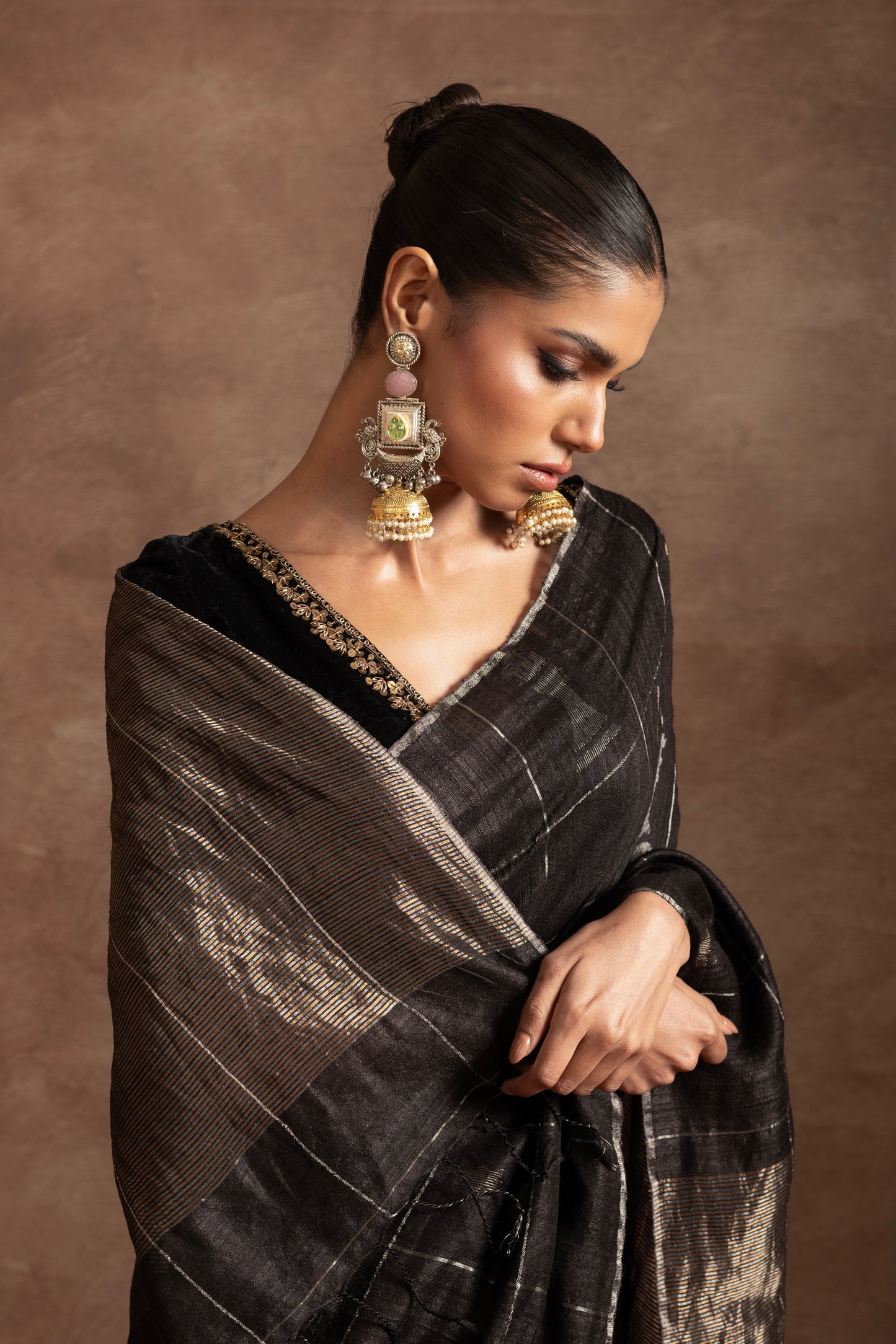 Black Pure Matka Silk Jamdani Handloom Saree