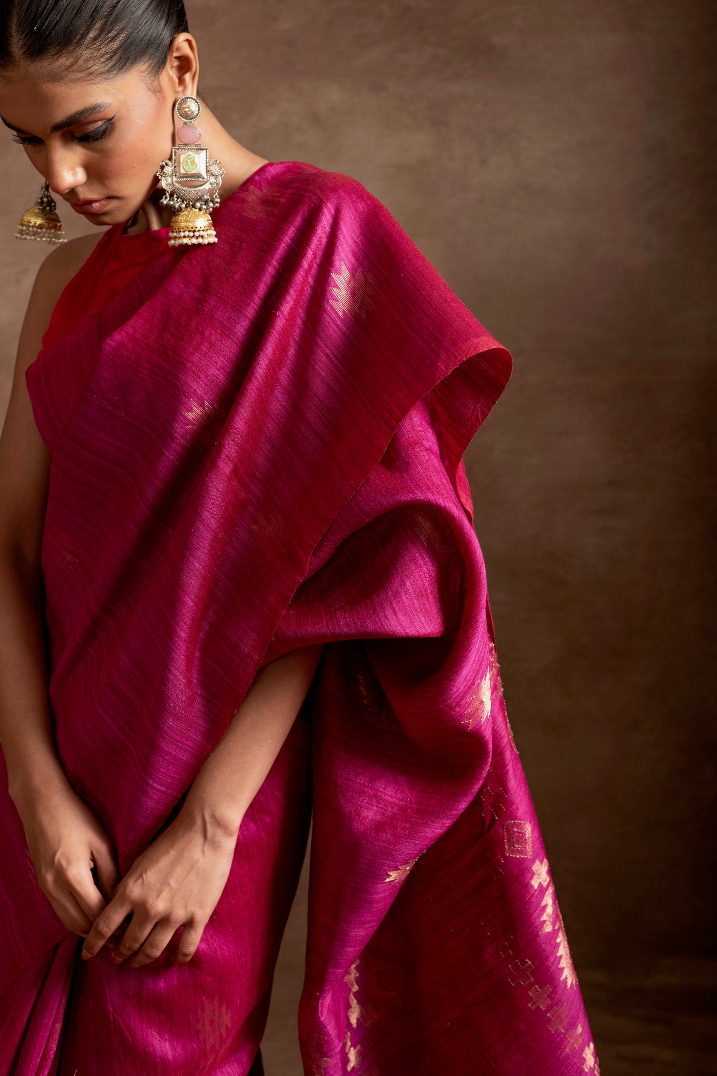 Magenta Pure Matka Silk Jamdani Handloom Saree