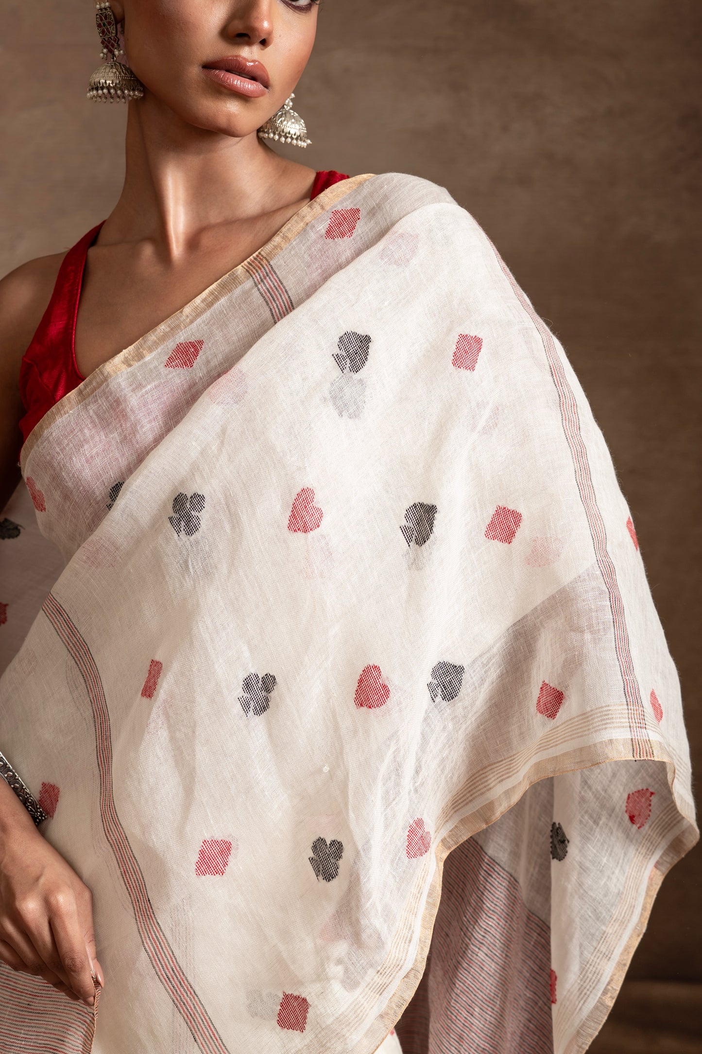 White Pure Linen Jamdani Handloom Saree