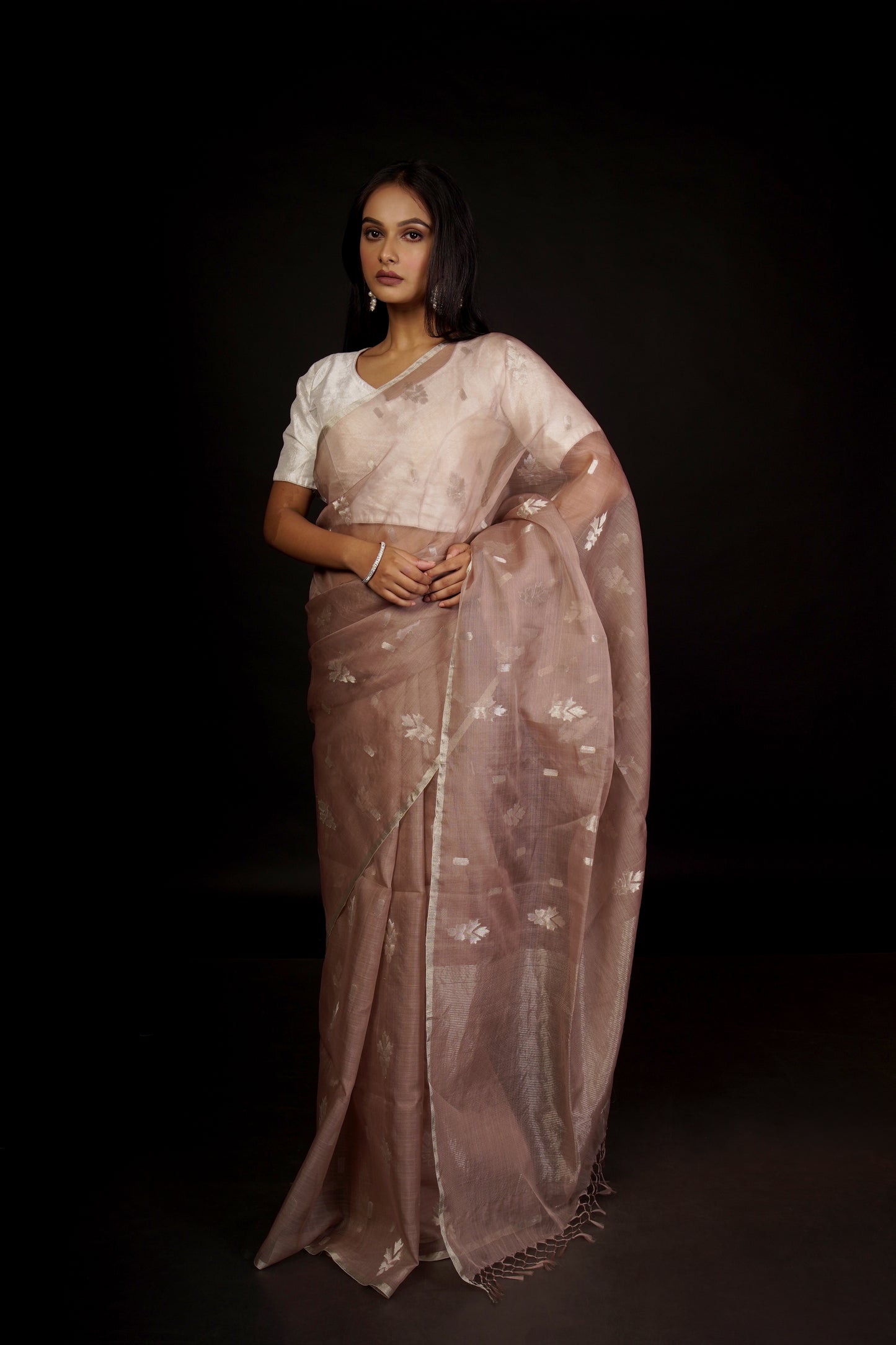 Pink Pure Organza Silk Jamdani Handloom Saree