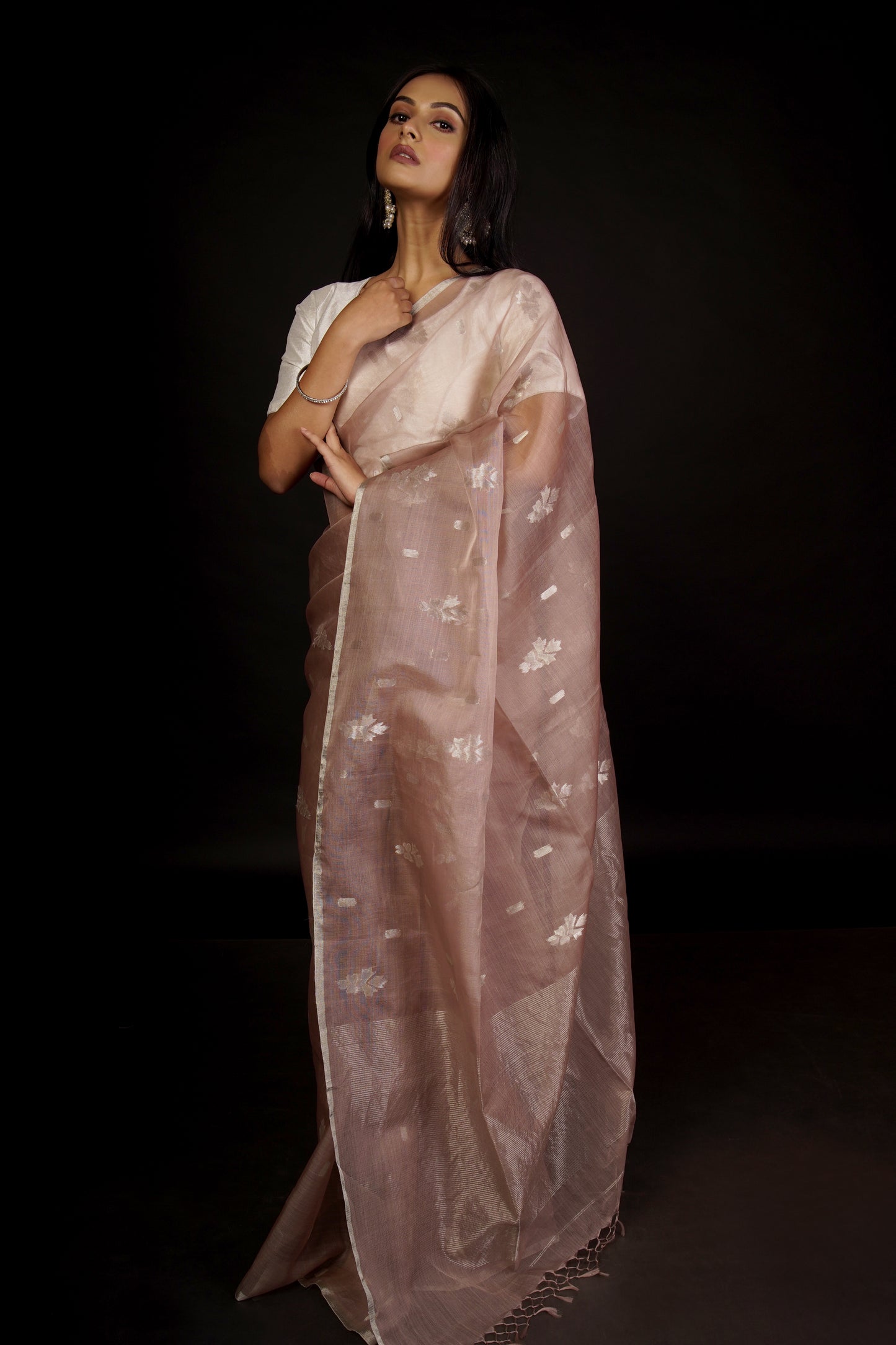 Pink Pure Organza Silk Jamdani Handloom Saree