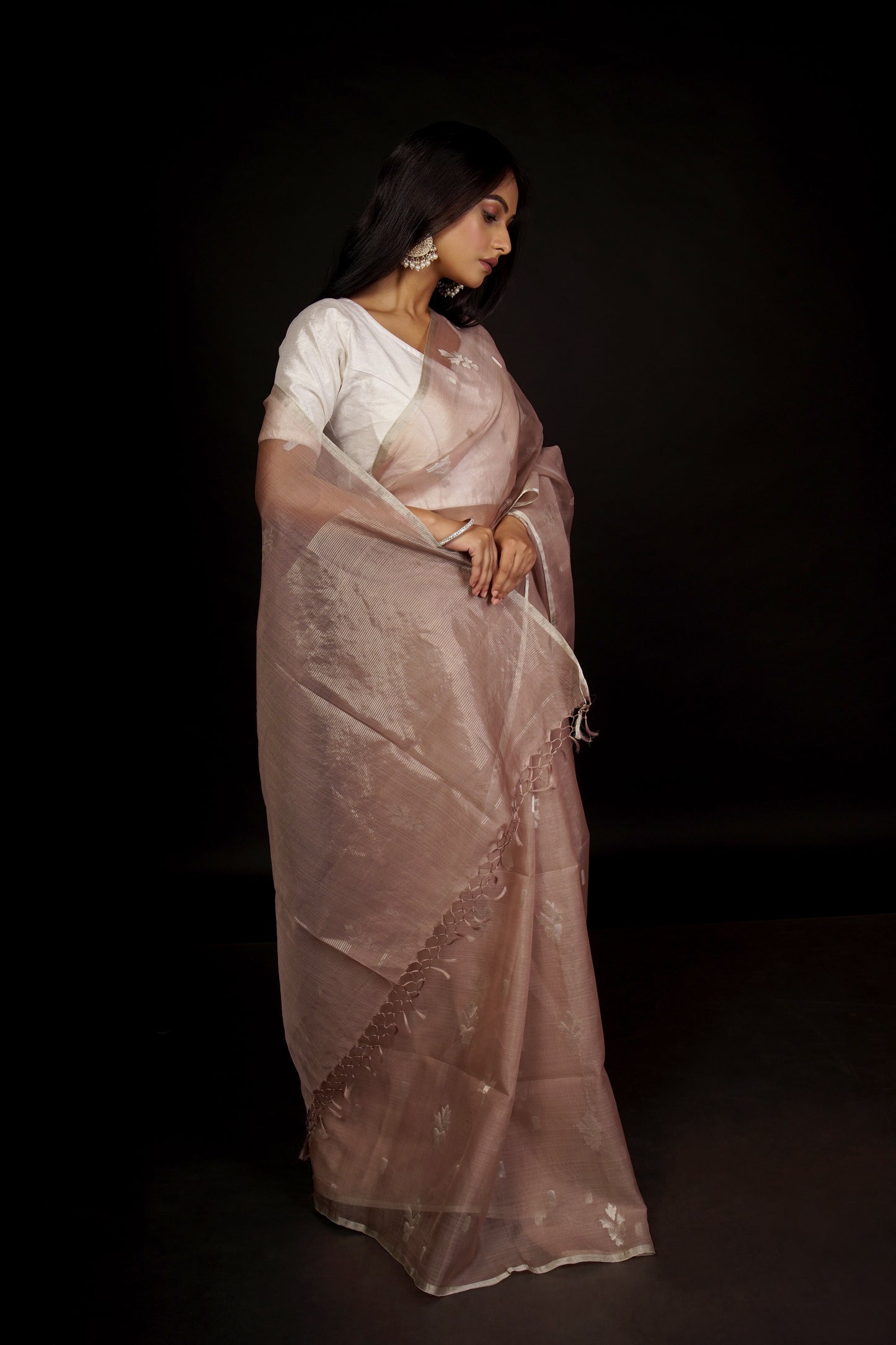 Pink Pure Organza Silk Jamdani Handloom Saree