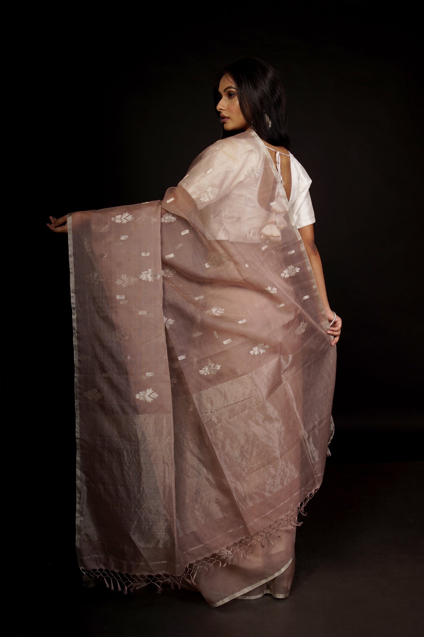 Pink Pure Organza Silk Jamdani Handloom Saree