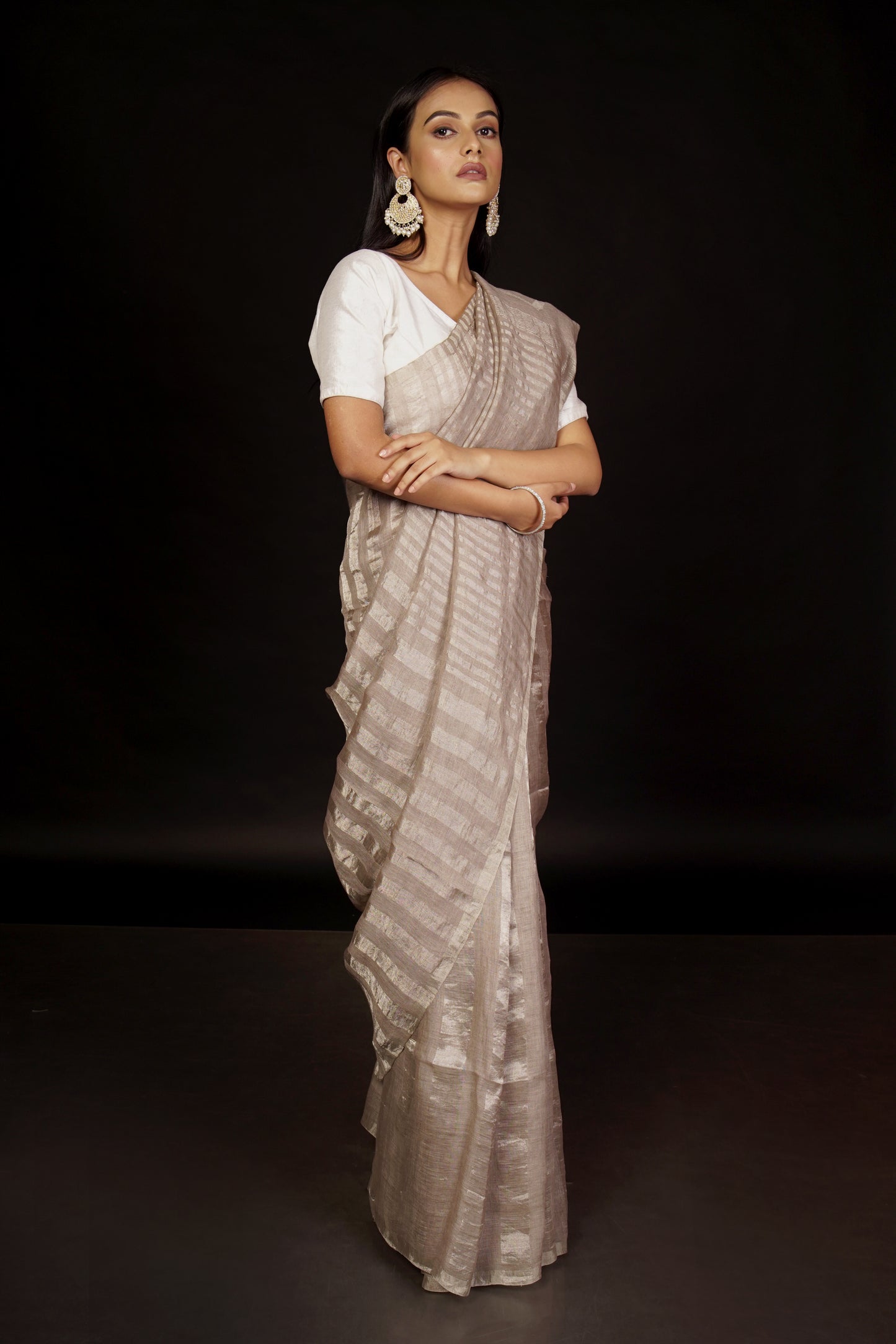 Grey Pure Linen Jamdani Handloom Saree