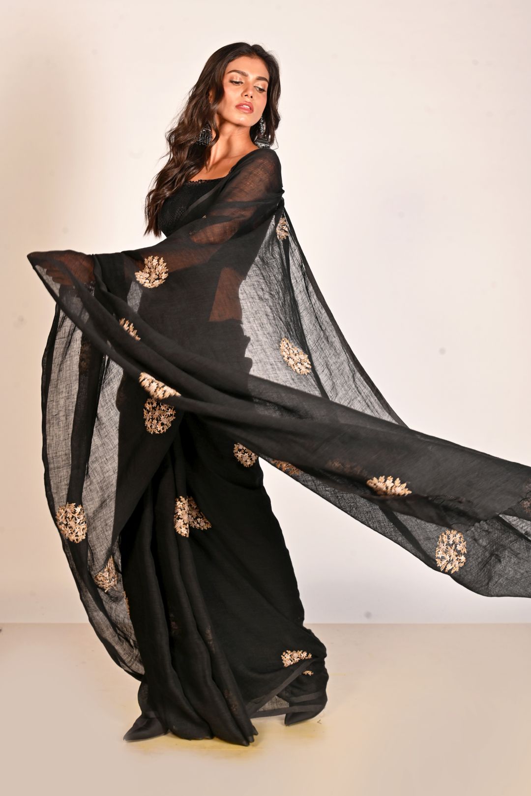 Black Pure Linen Embroidery Handloom Saree