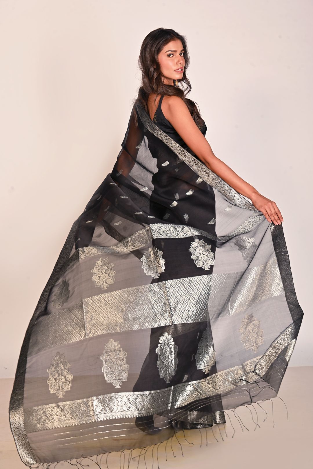 Black Organza Silk Handlom Saree