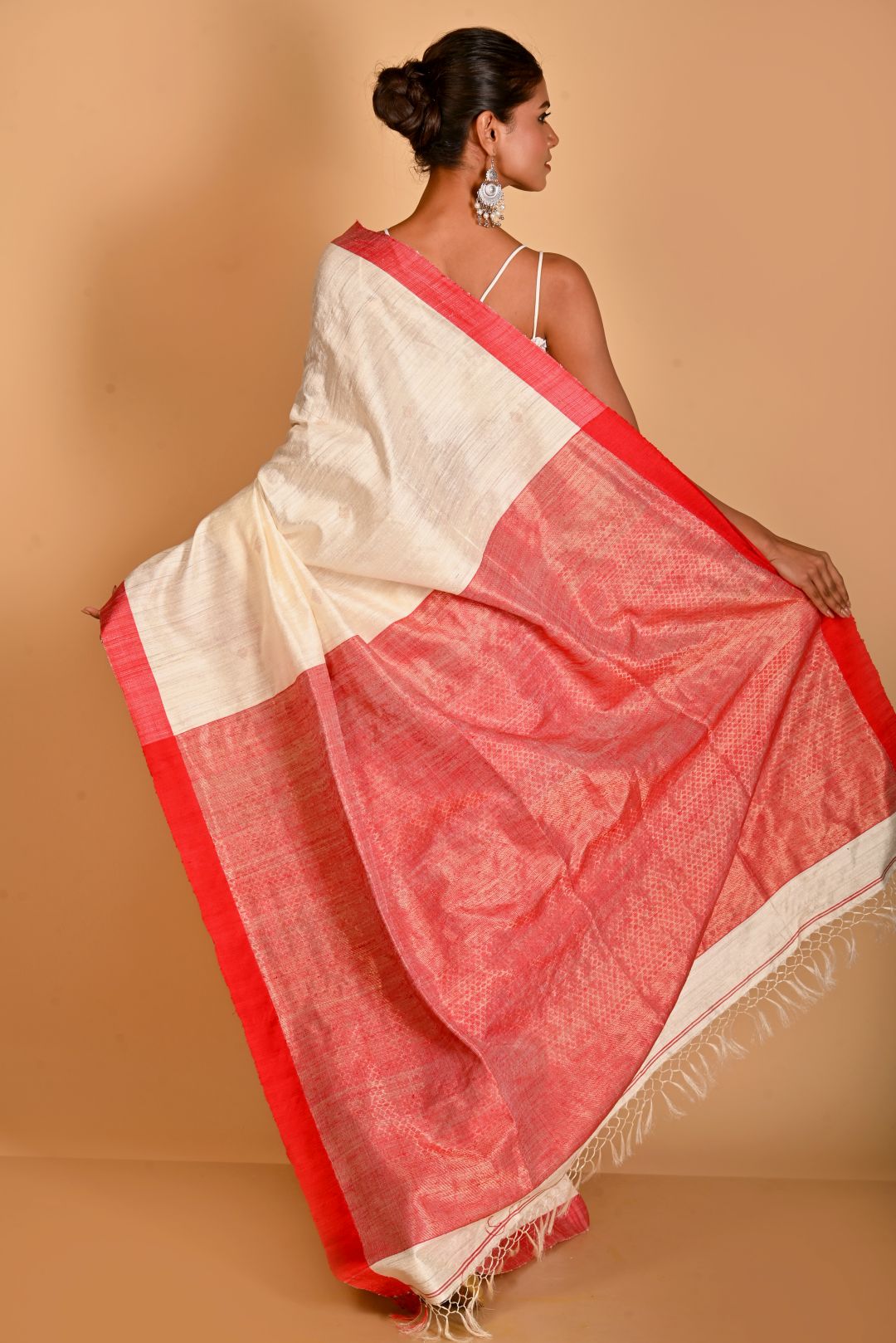 White Pure Tussar Silk Handloom Saree