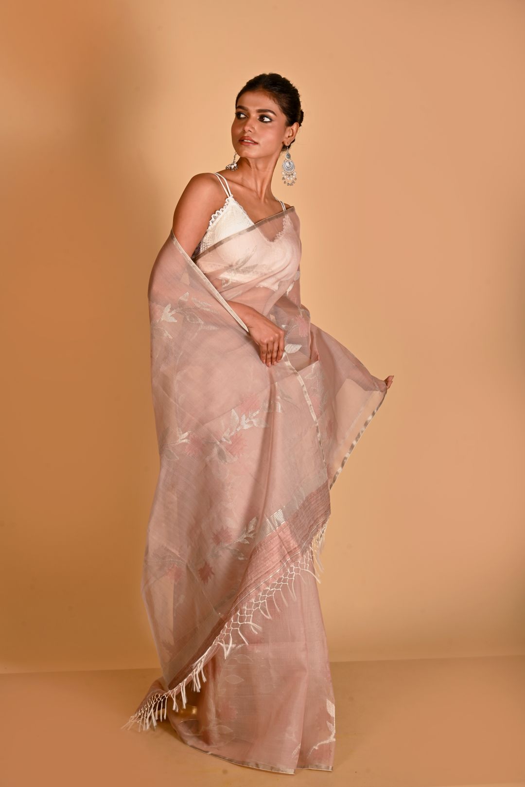 Pink Pure Organza Silk Jamdani Handloom Saree