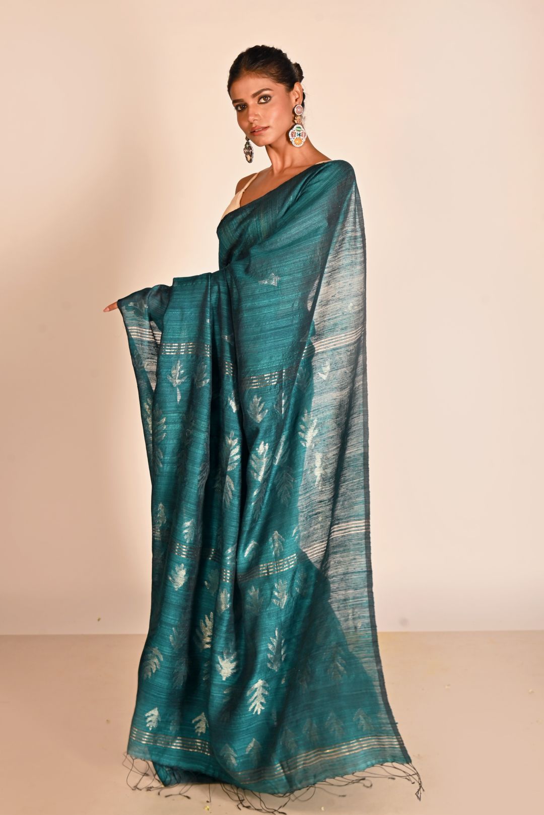 Teal Pure Matka Silk Jamdani Handloom Saree