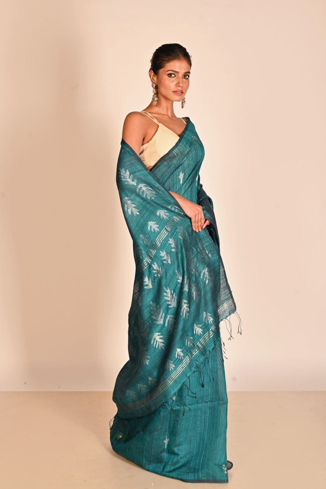 Teal Pure Matka Silk Jamdani Handloom Saree