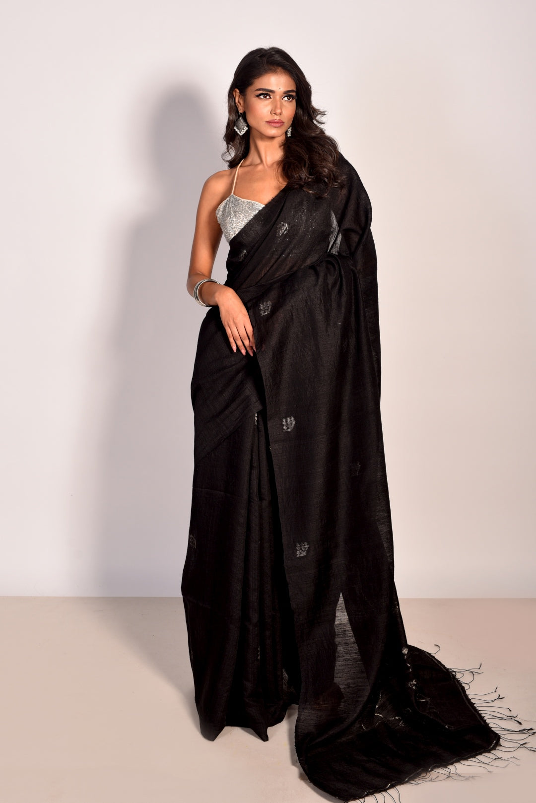 Black Pure Matka Silk  Jamdani Handloom Saree