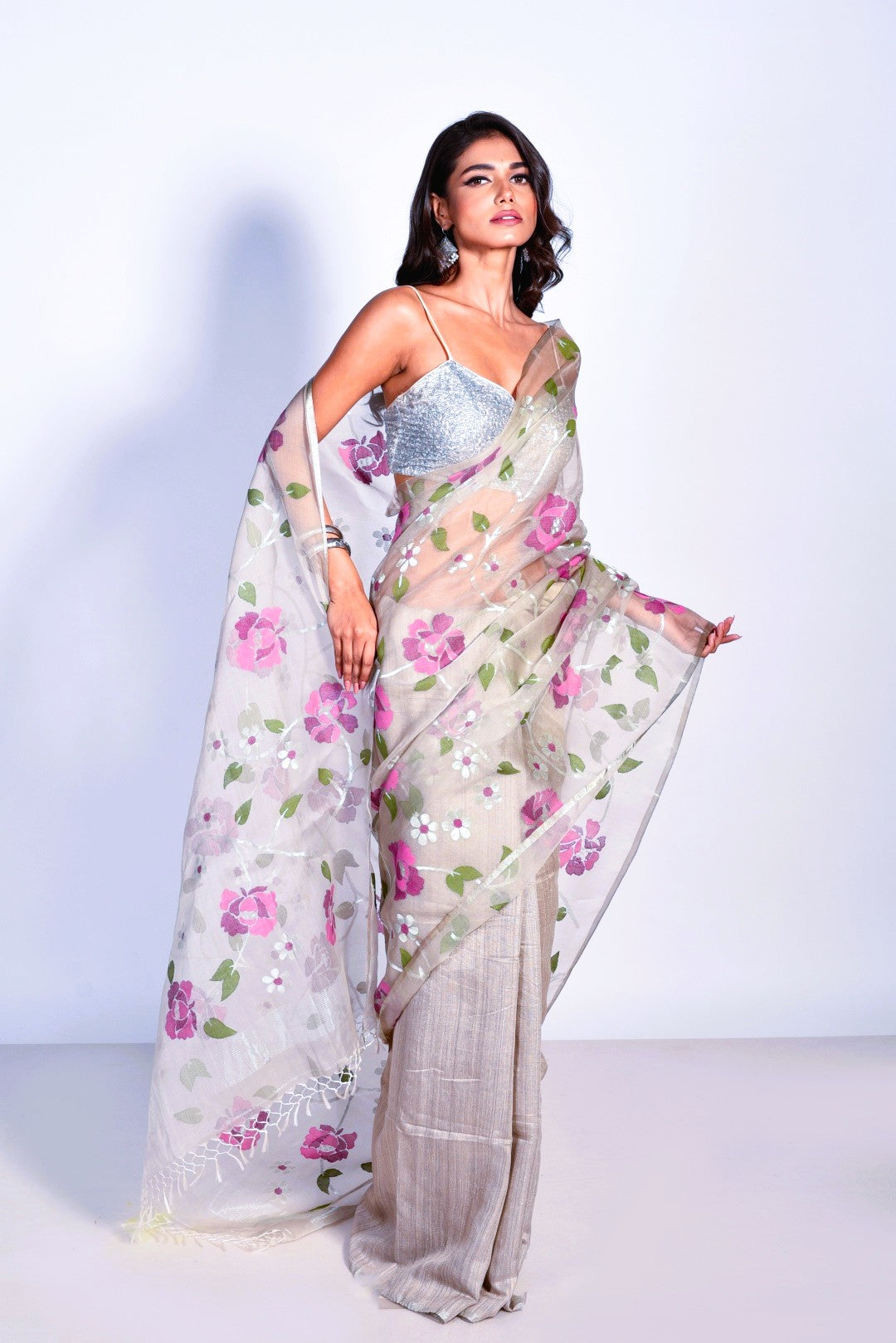 Grey Pure Organza Silk Jamdani Handloom Saree