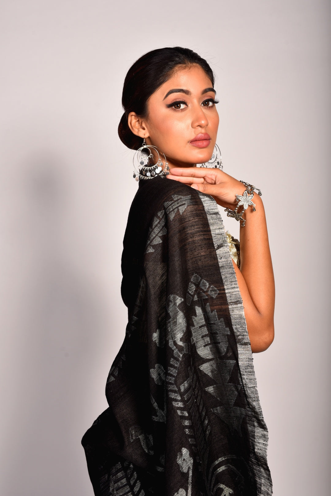 Black Pure Matka Silk Jamdani Handloom Saree