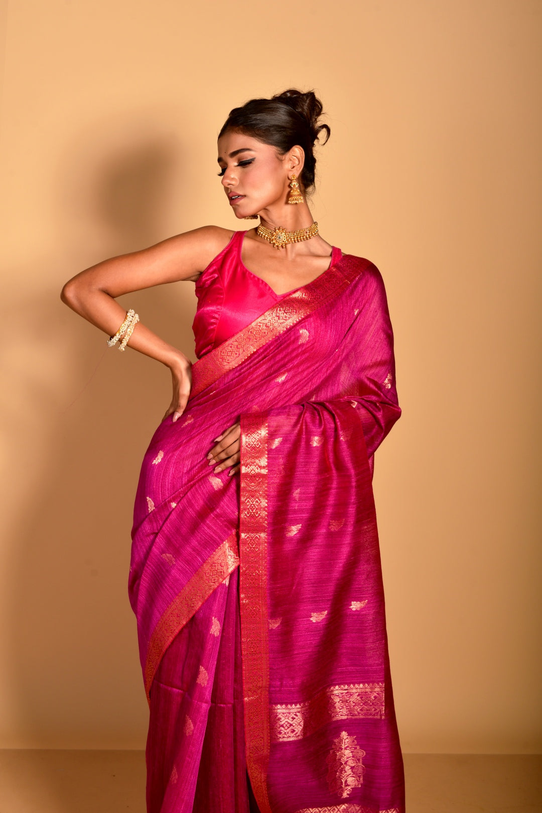 Magenta Pure Matka Silk Banarasi Handloom Saree