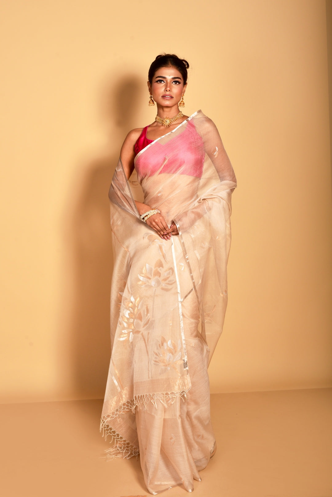 Beige Pure Organza Silk Jamdani Handloom Saree