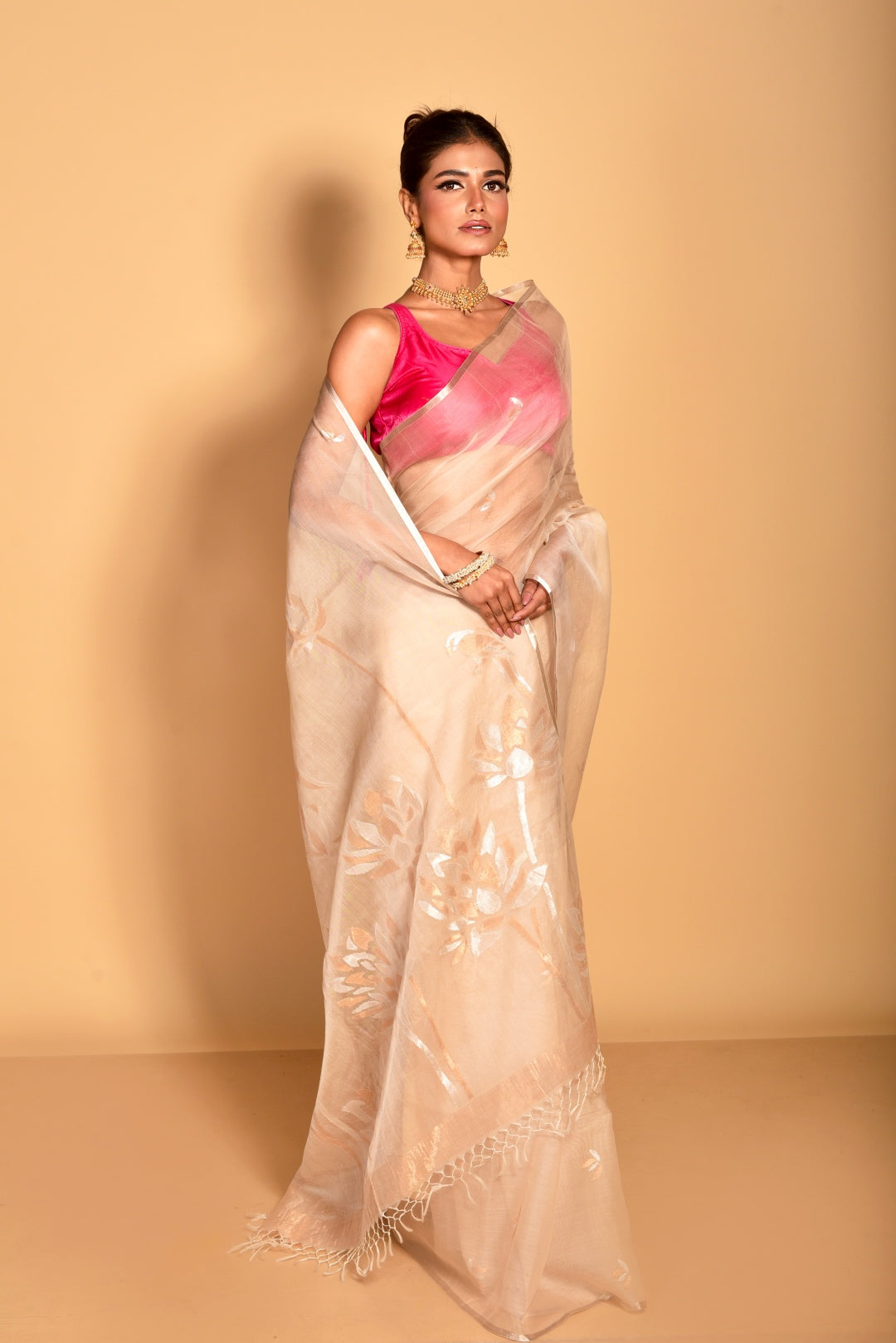 Beige Pure Organza Silk Jamdani Handloom Saree