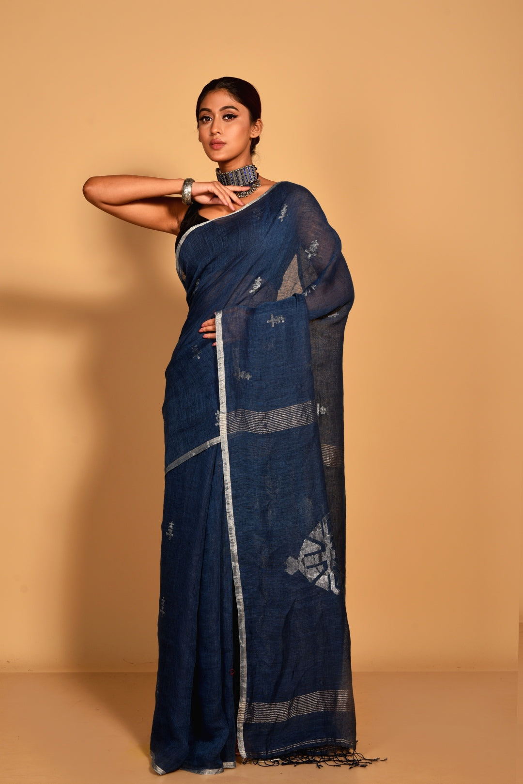 Indigo Pure Linen Jamdani Handloom Saree