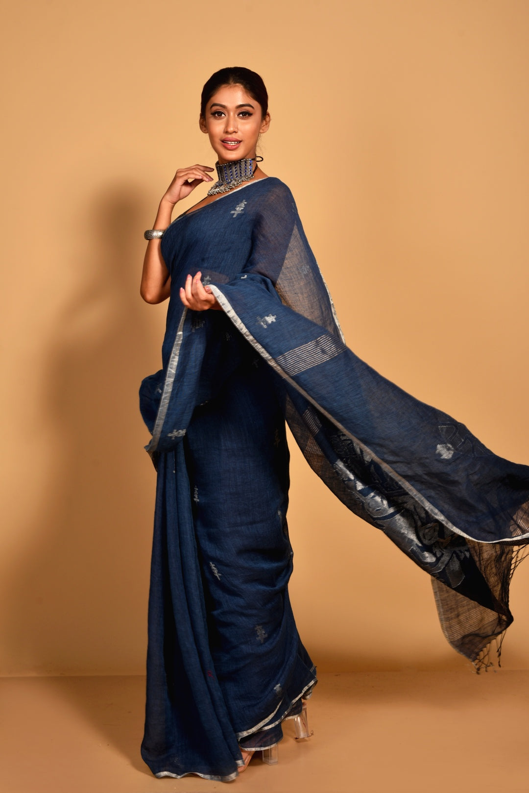 Indigo Pure Linen Jamdani Handloom Saree