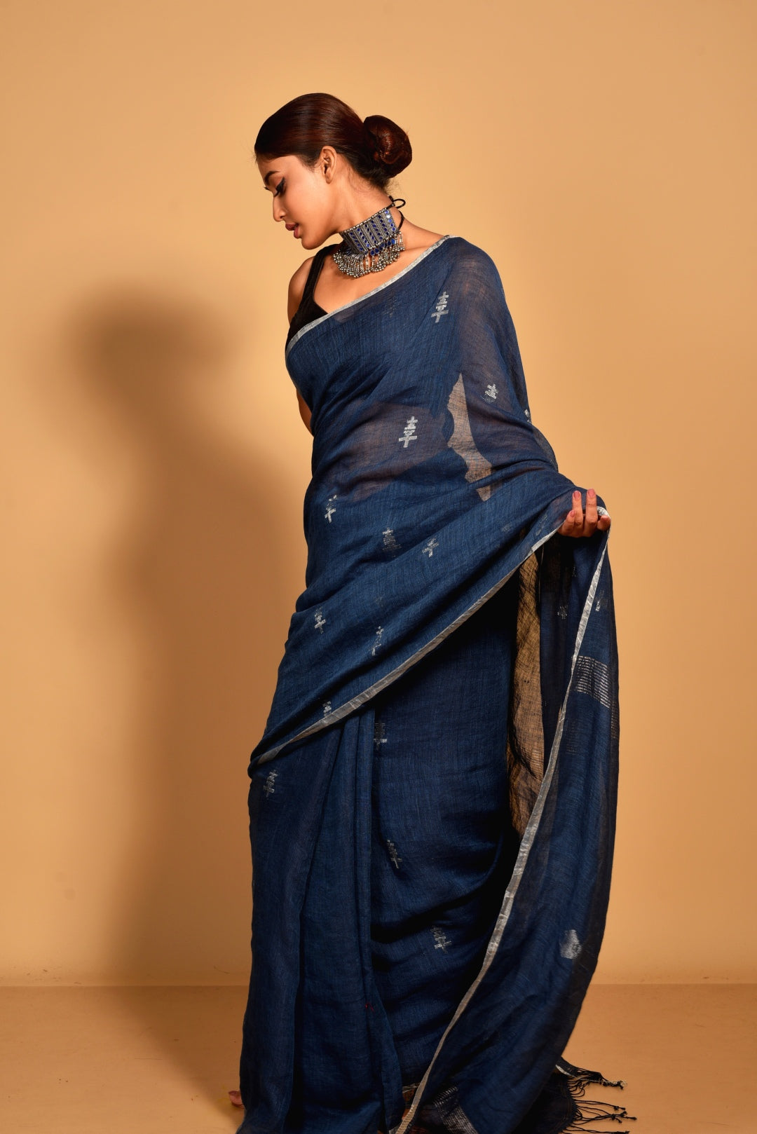 Indigo Pure Linen Jamdani Handloom Saree