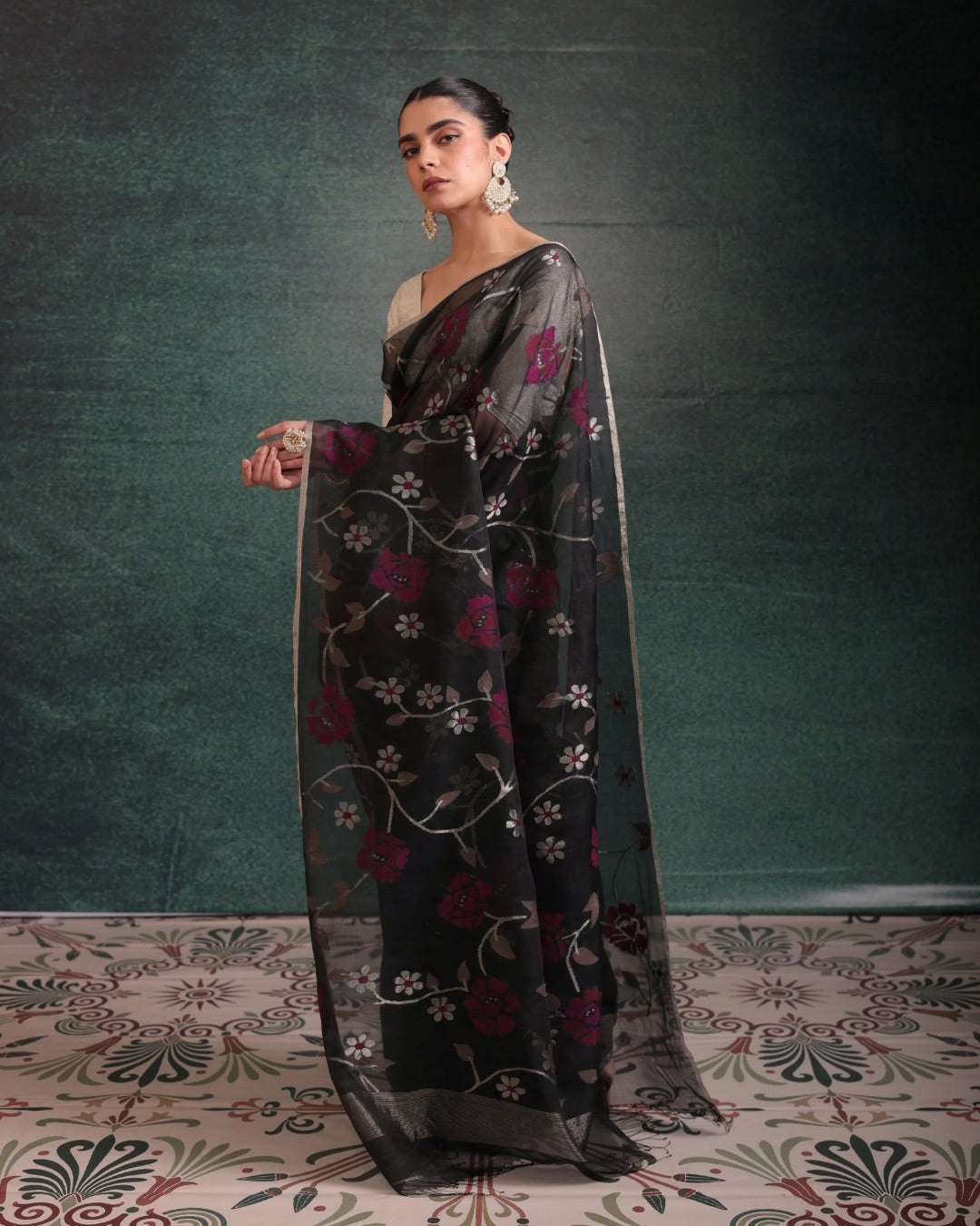 Black Pure Organza Silk Jamdani Handloom Saree