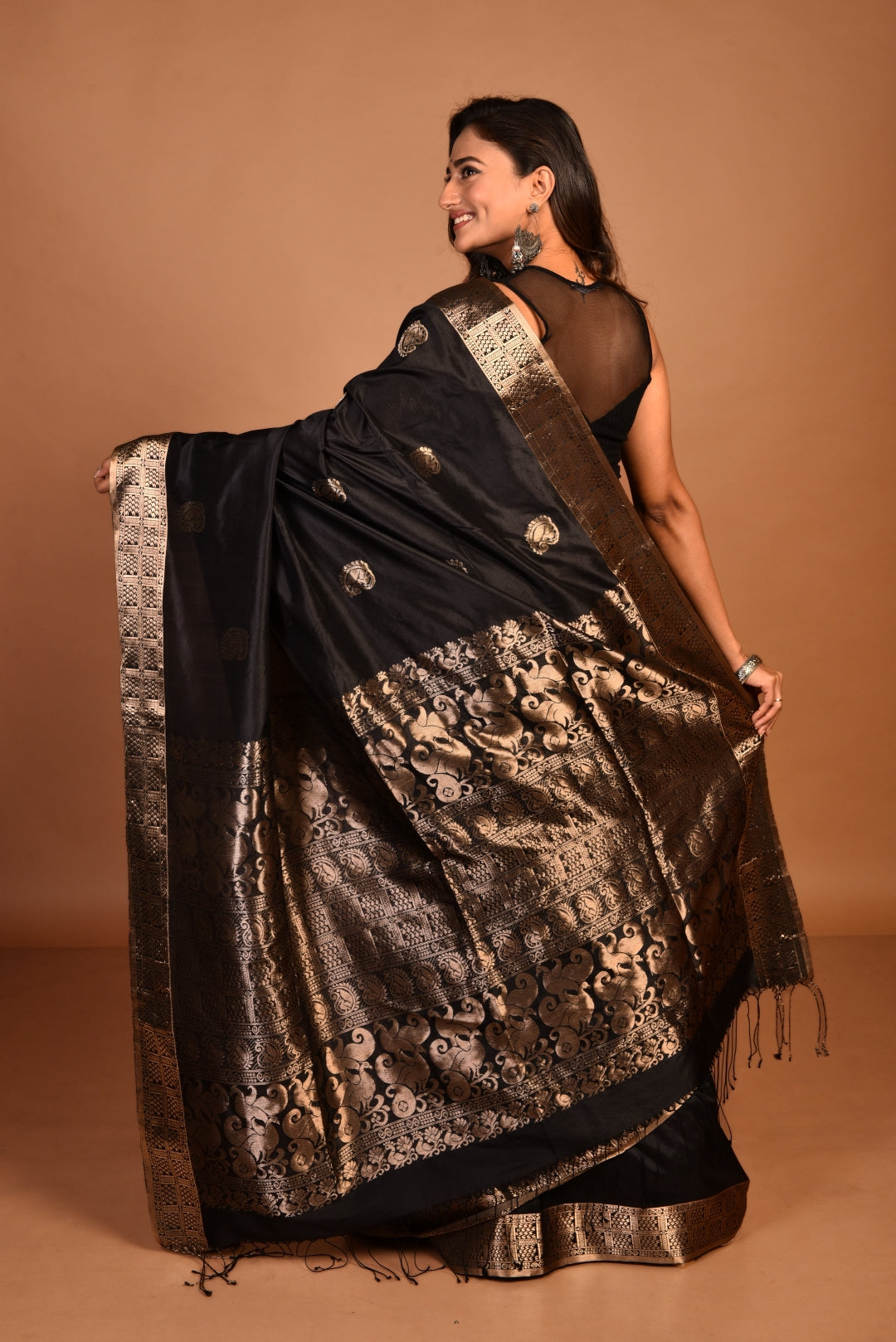 Black Pure Katan Silk Handloom Saree