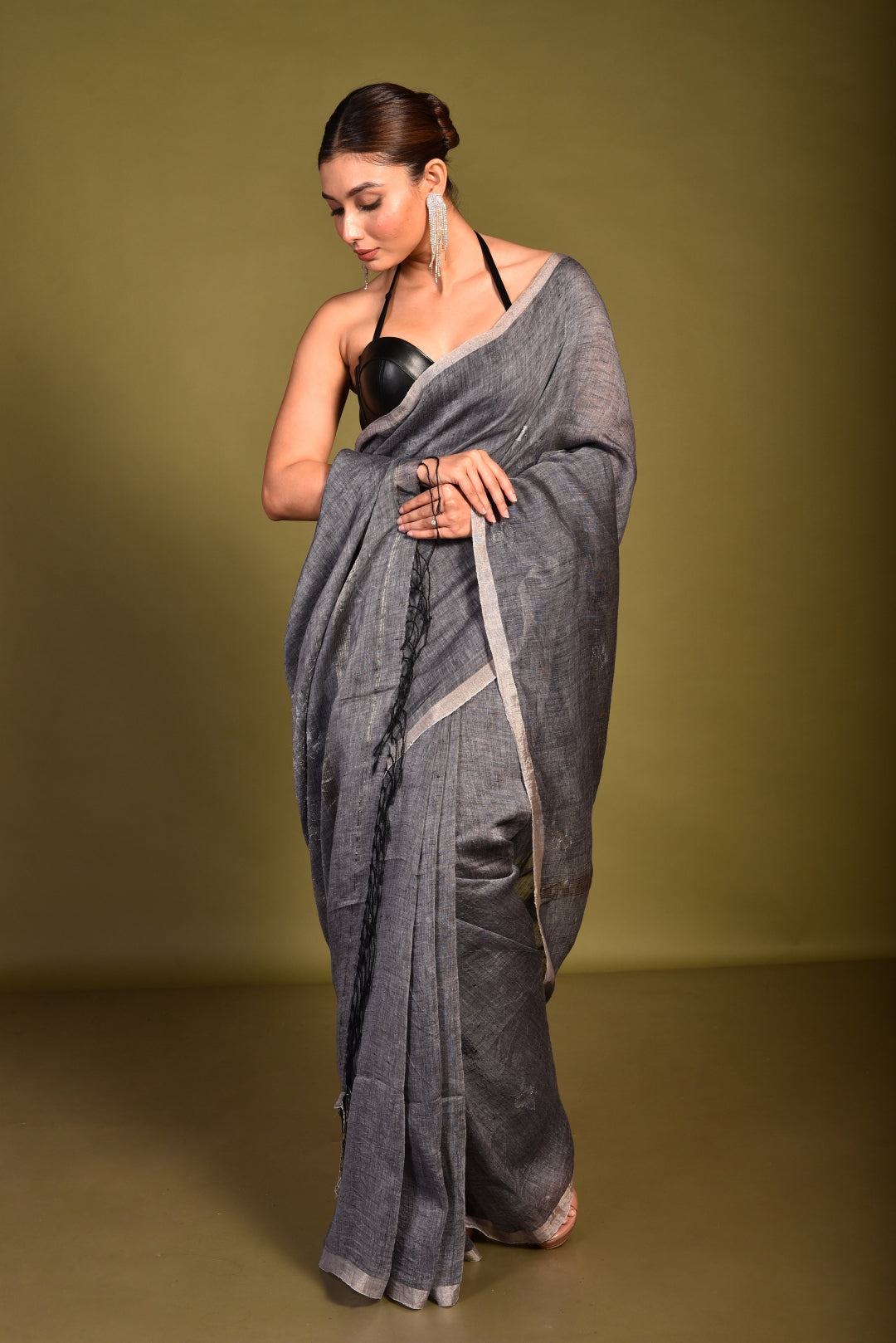 Grey Pure Linen Jamdani Handloom Saree