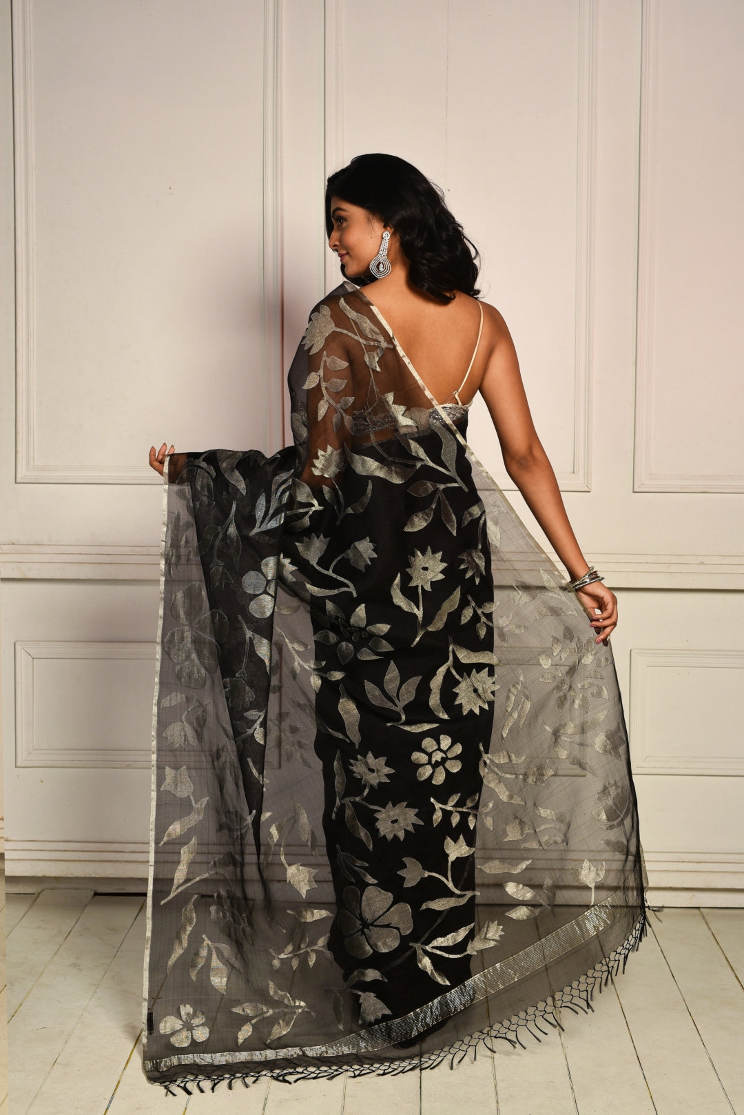 Black Pure Organza and Matka Silk Jamdani Handloom Saree