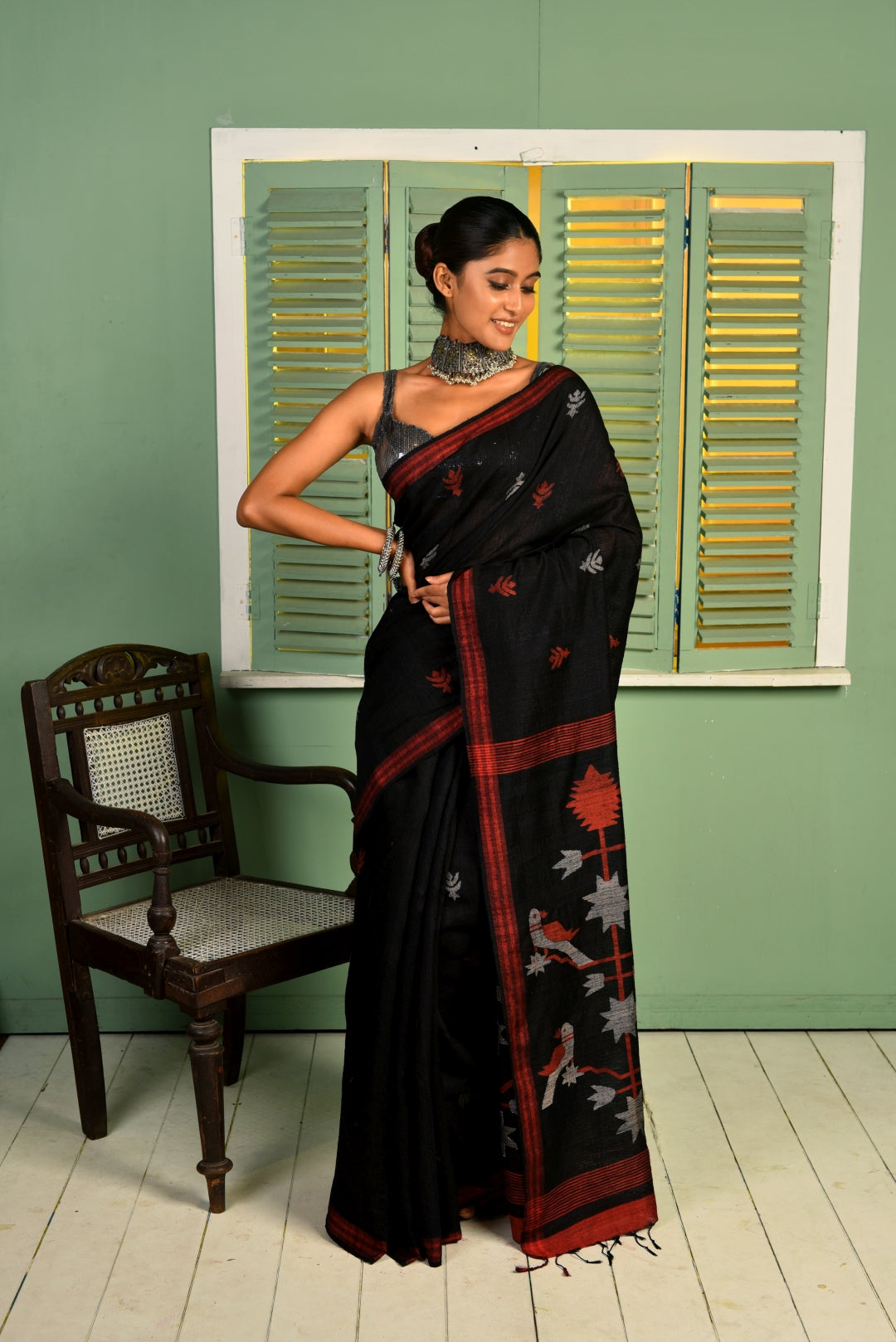 Black Pure Matka Silk Jamdani Handloom Saree