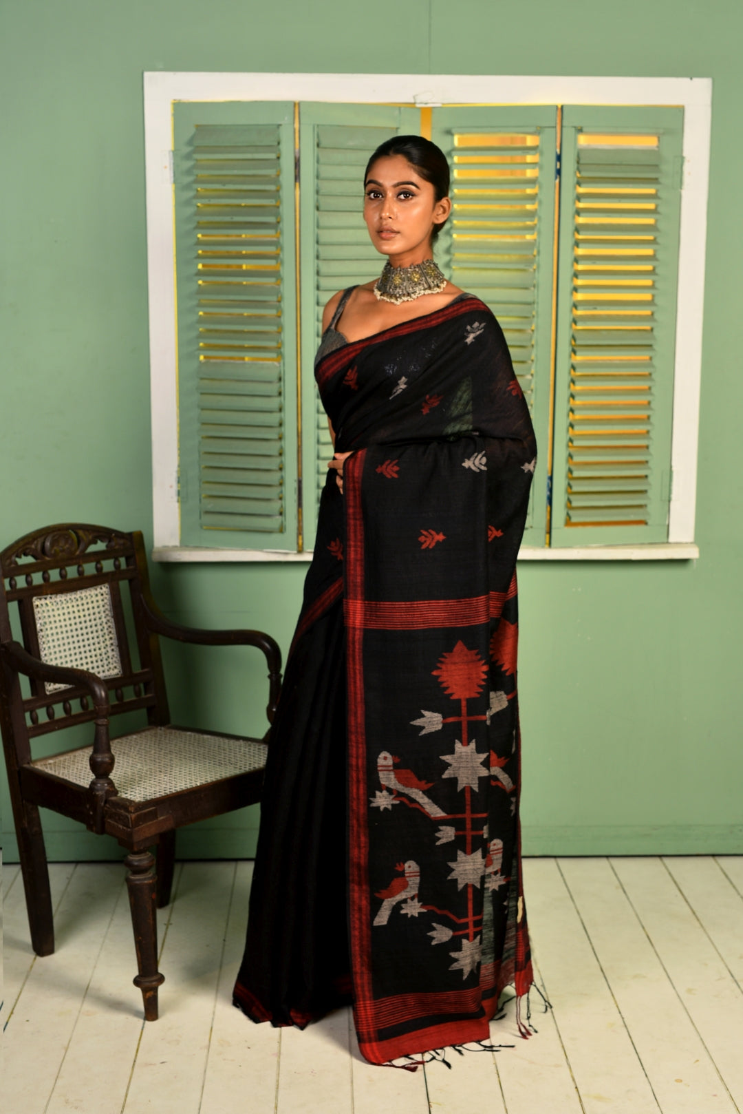 Black Pure Matka Silk Jamdani Handloom Saree