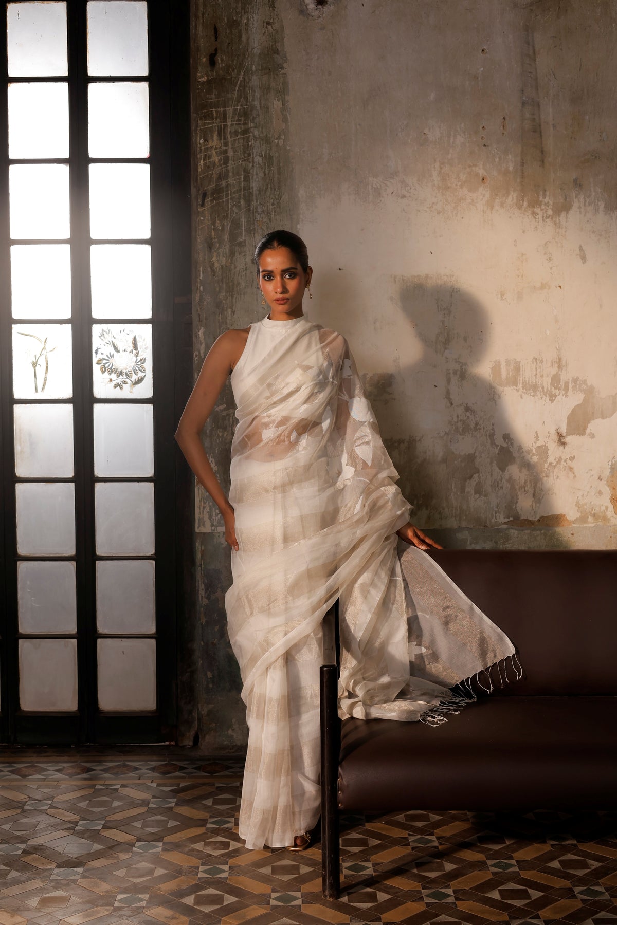 White Pure Organza Silk Jamdani Handloom Saree