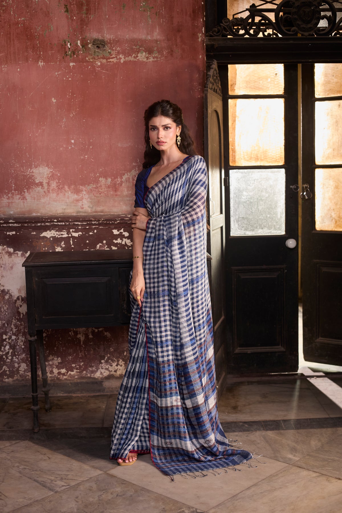 Indigo & White Pure Linen Jhap Handloom Saree