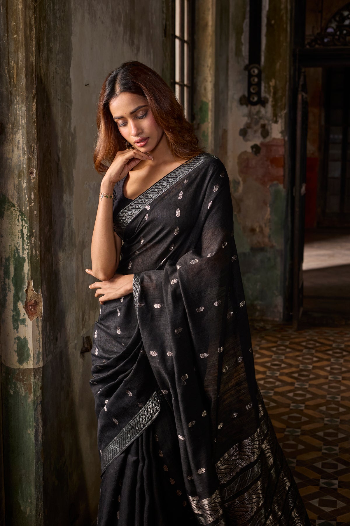 Black Pure Matka Silk Handloom Saree