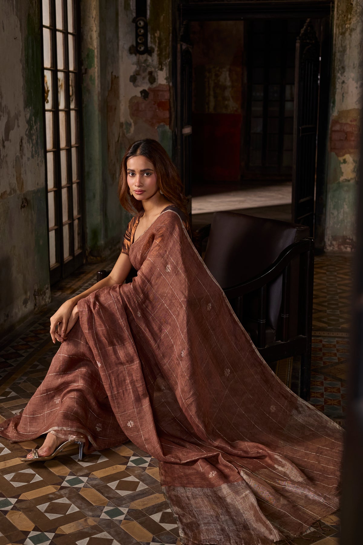 Brown Pure Linen Jamdani Handloom Saree