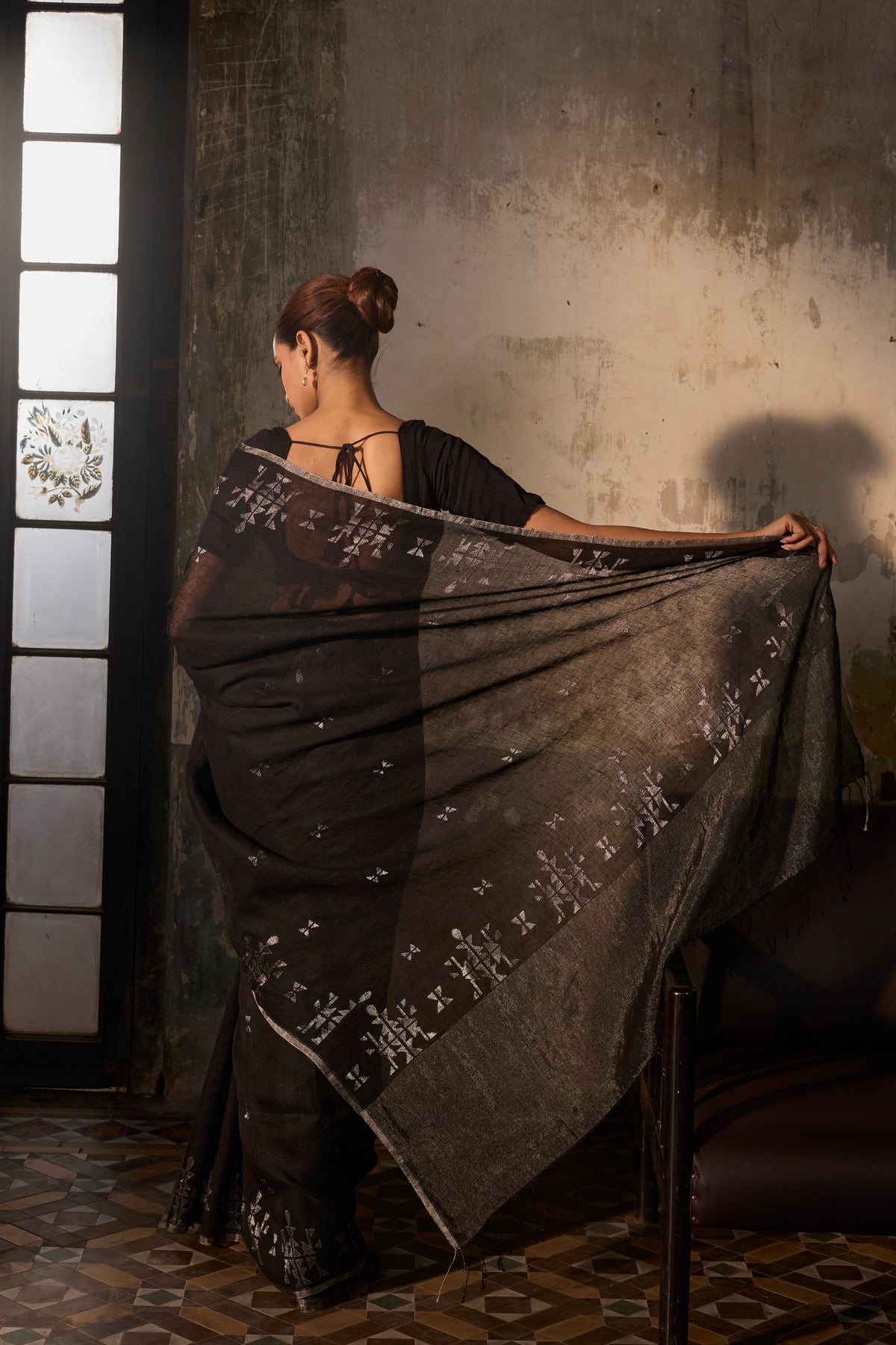 Black Pure Linen Jamdani Handloom Saree