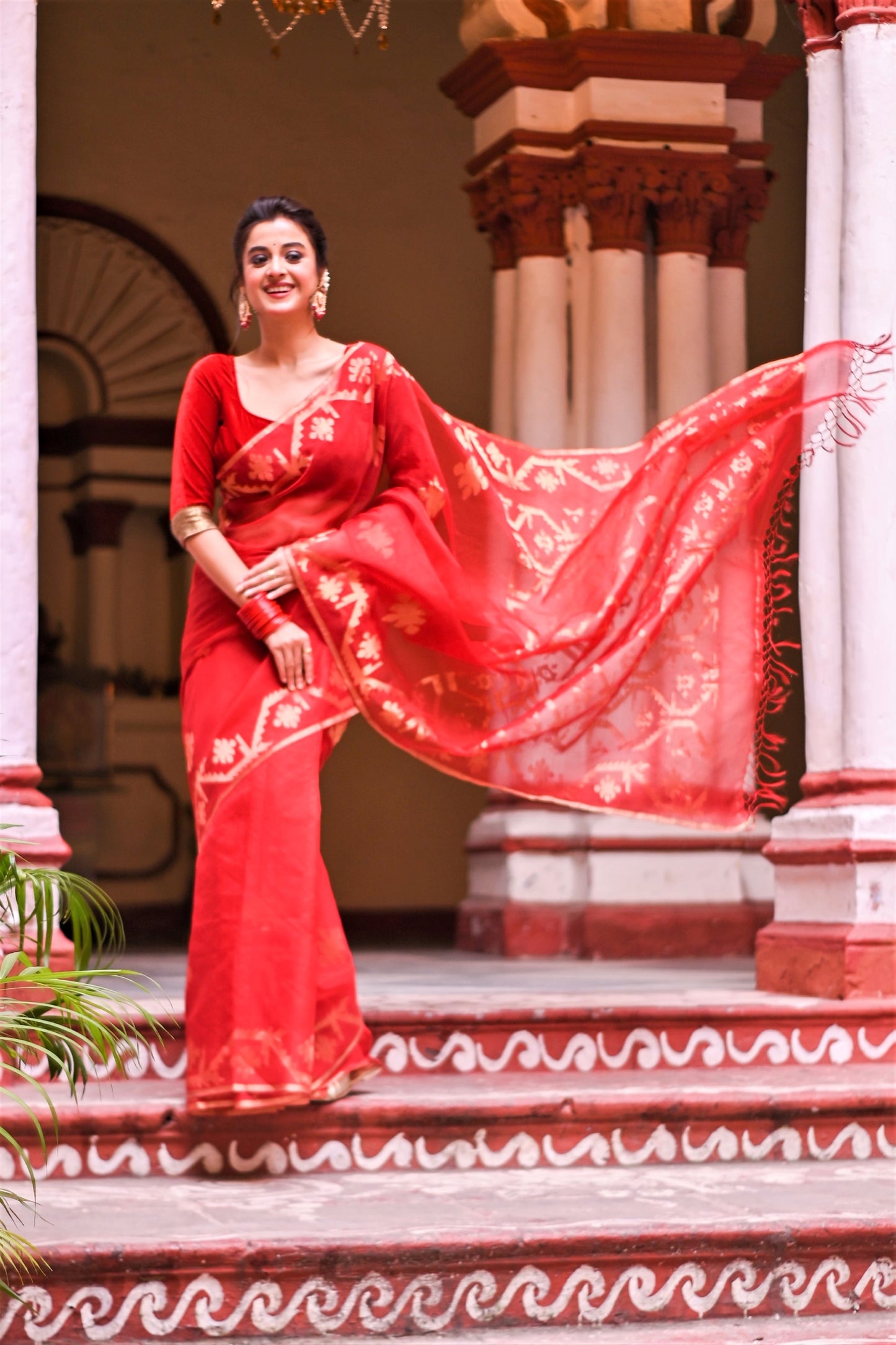 Red and Gold Pure Organza Traditional Jamdani Handloom Saree (Pre-Order)