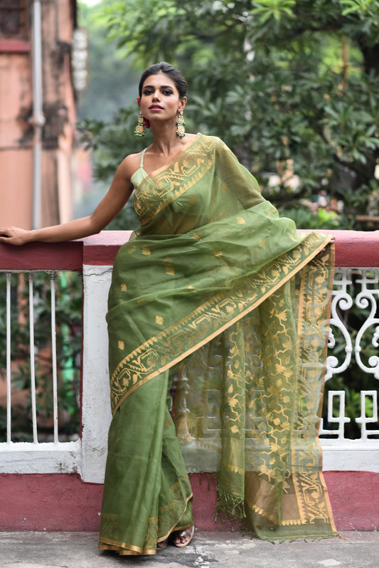 Green Pure Organza Traditional Jamdani Handloom Saree (Pre-Order)