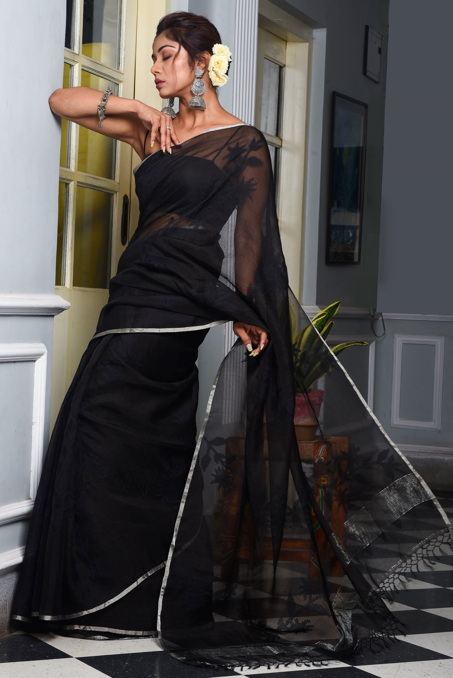 Black Pure Organza Silk Jamdani Handloom Saree