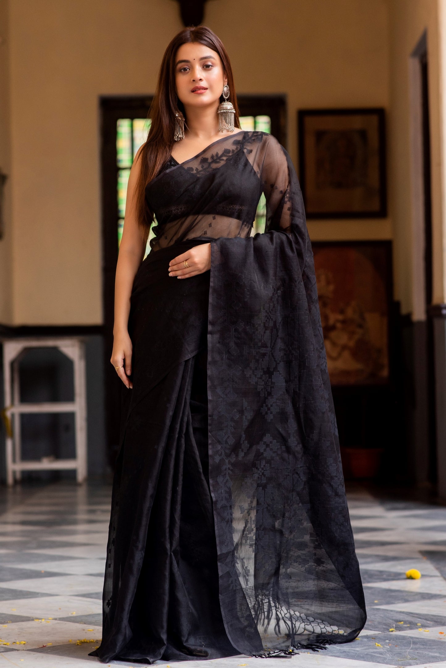 Black Pure Organza Traditional Jamdani Handloom Saree