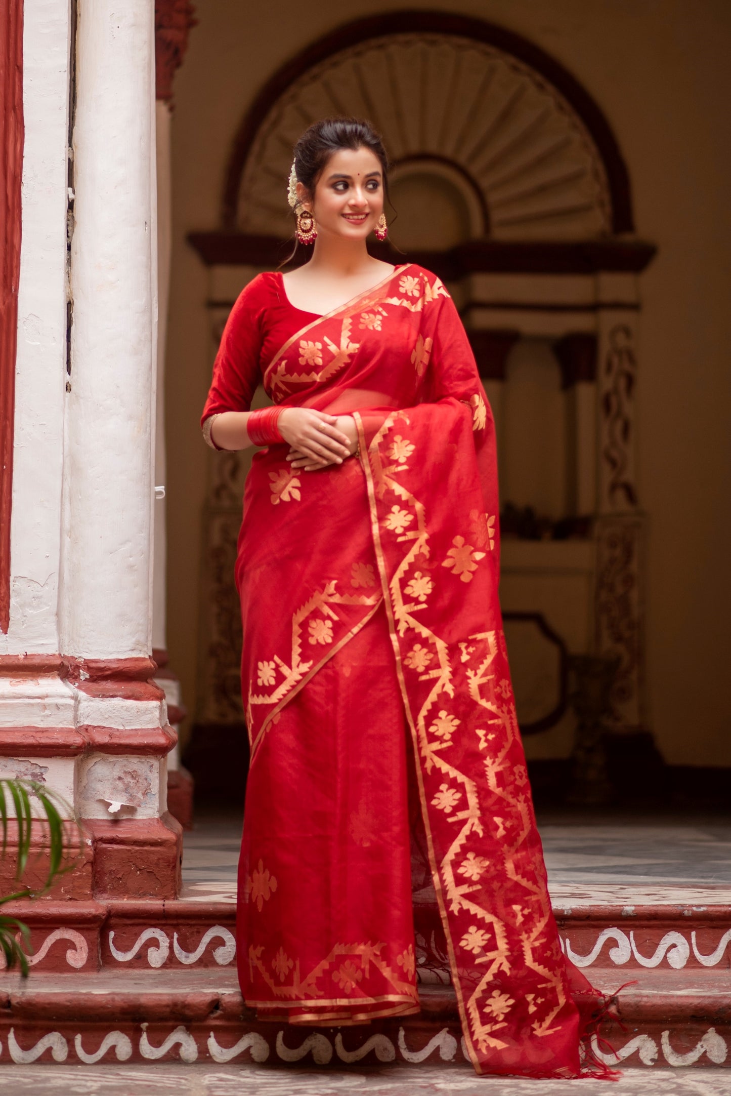 Red and Gold Pure Organza Traditional Jamdani Handloom Saree (Pre-Order)