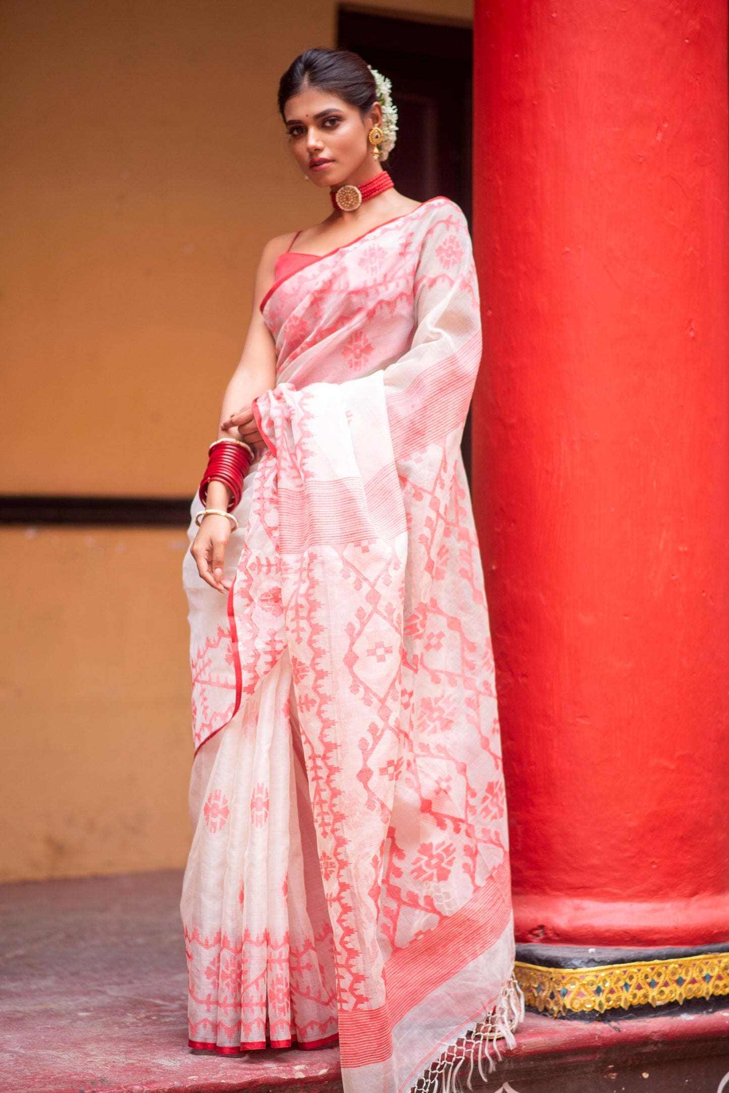 White and Red Pure Organza Traditional Jamdani Handloom Saree (Pre-Order)