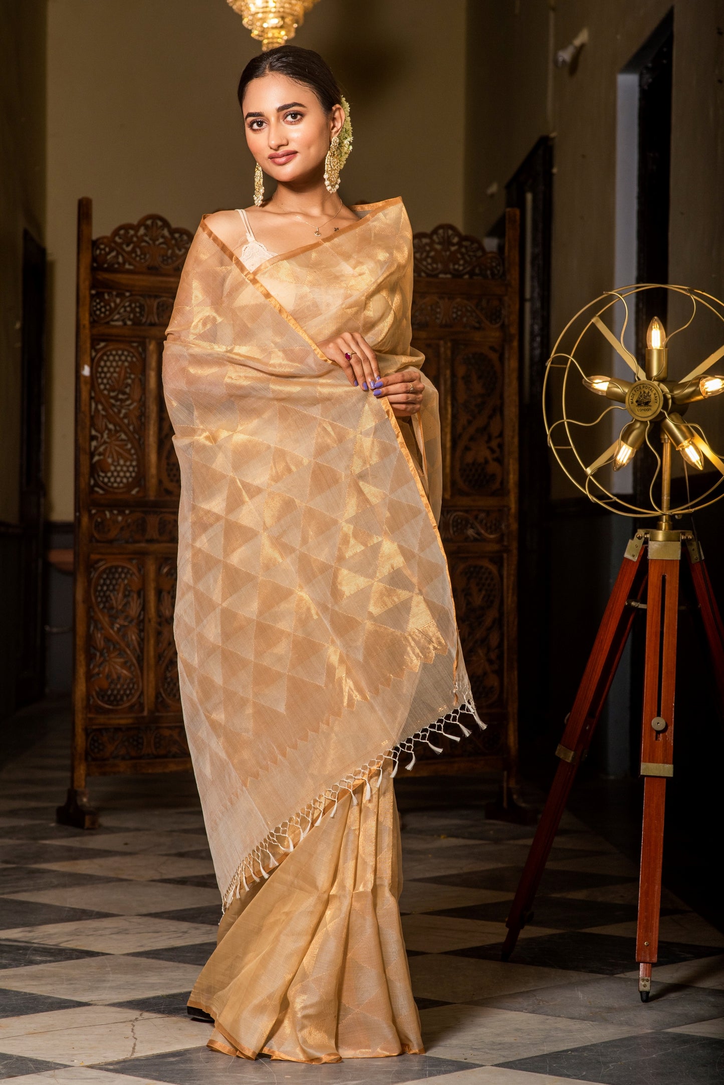 Golden Pure Organza Jamdani Handloom Saree