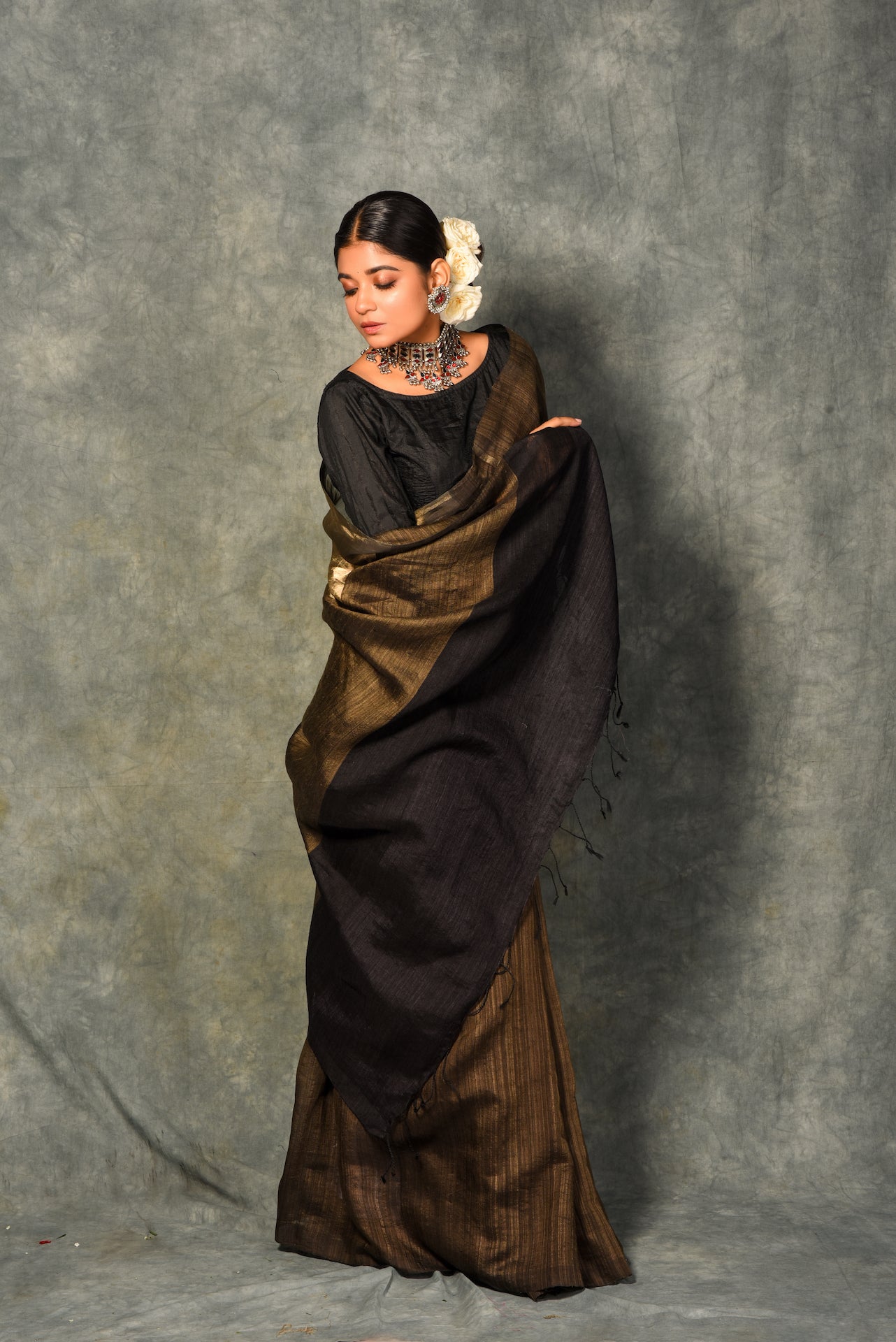 Brown Pure Matka Silk Handloom Saree (Pre-Order)