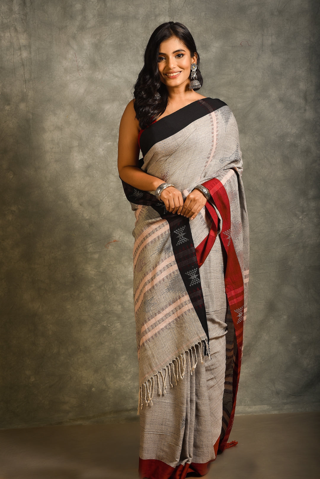 Grey Pure Handspun Cotton Handloom Saree