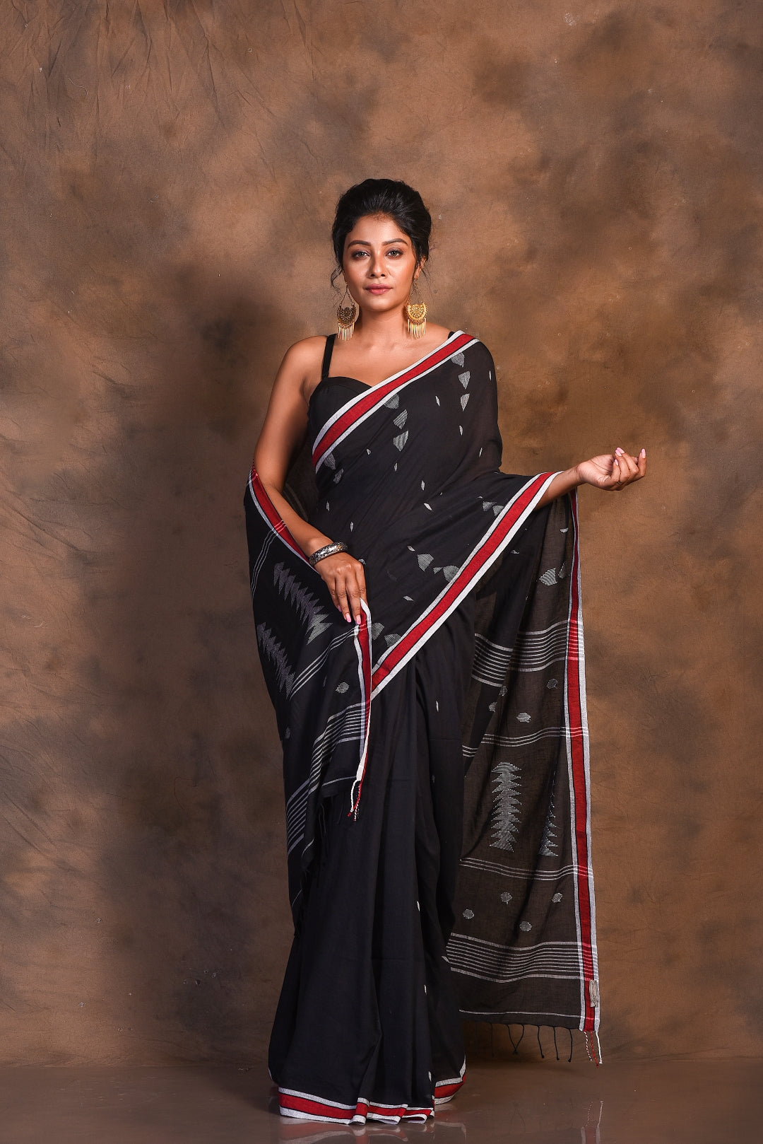 Black Pure Cotton Jamdani Handloom Saree