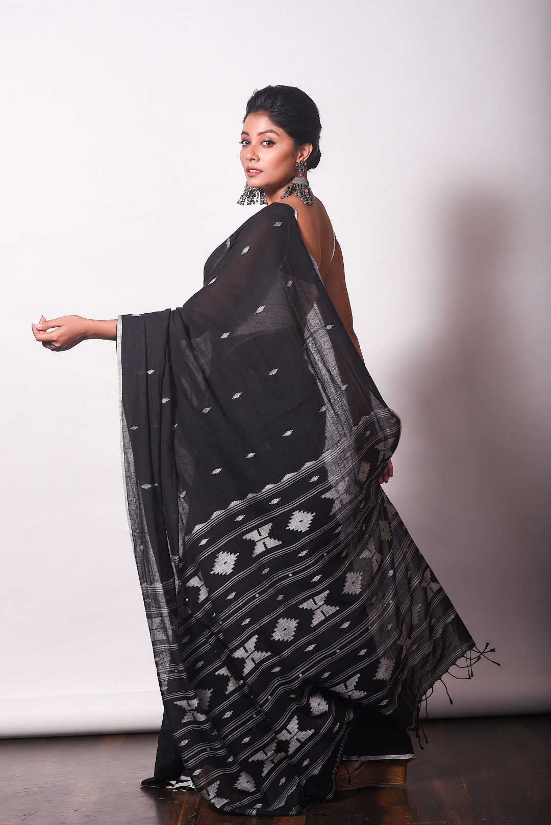 Black Pure Cotton Jamdani Handloom Saree