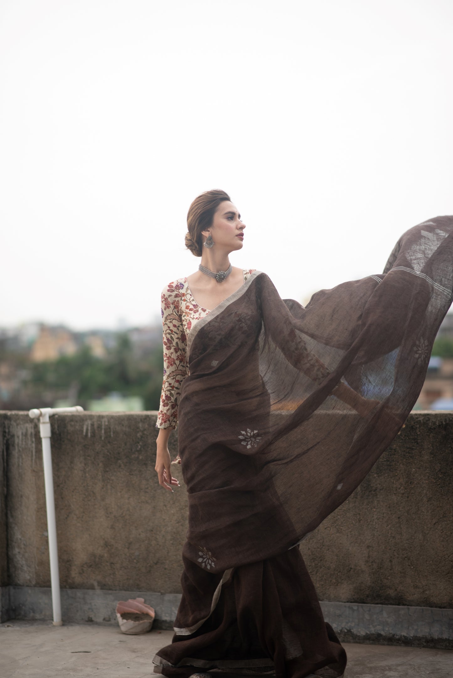 Brown Pure Linen Jamdani Handloom Saree